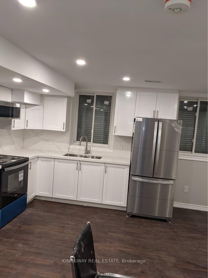 Photo 3 of 245 Etheridge Avenue, Milton, Ford — HOMEH