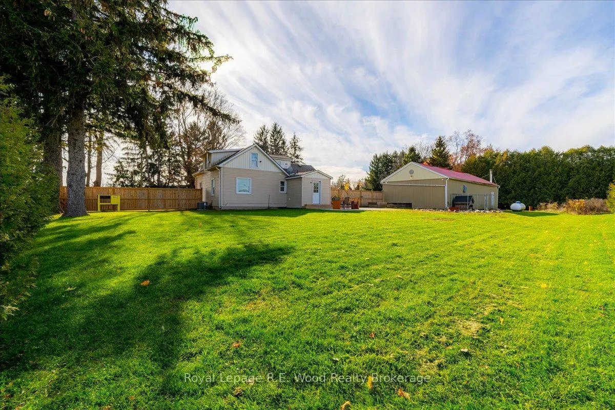 Photo 8 of 303 Concession 2 Road, Norfolk, Townsend — HOMEH