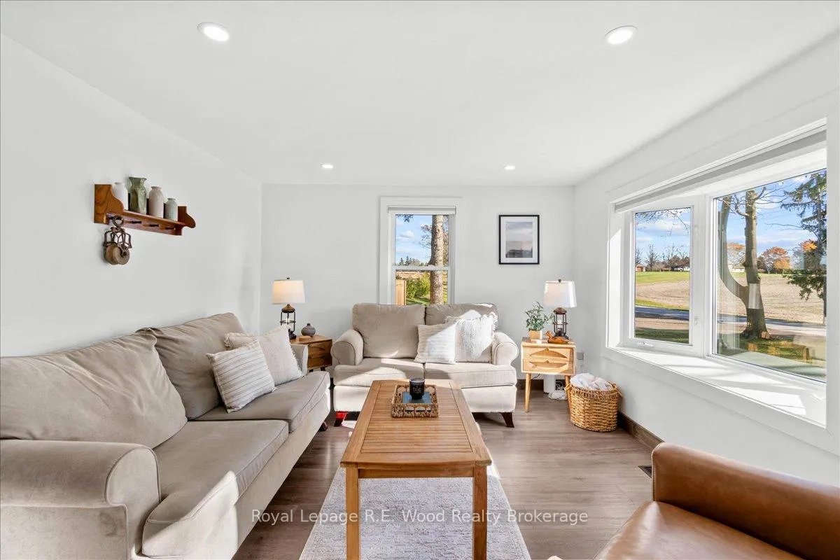 Photo 17 of 303 Concession 2 Road, Norfolk, Townsend — HOMEH
