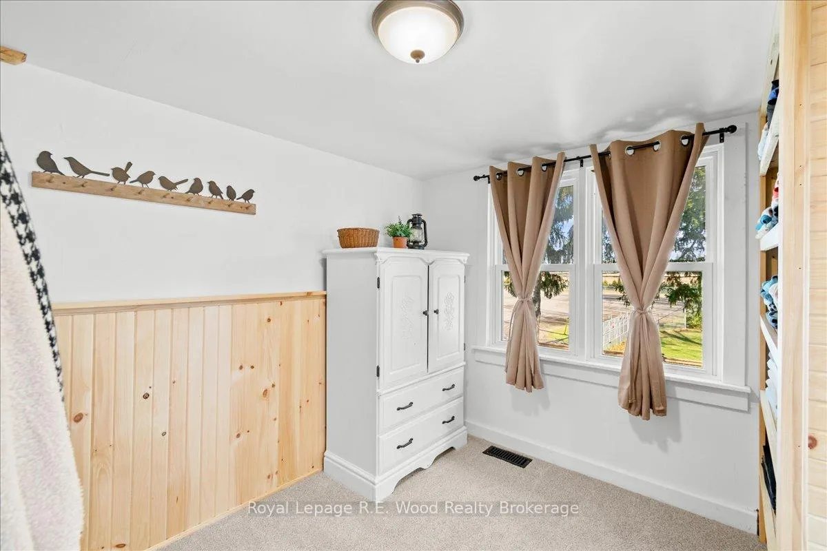 Photo 23 of 303 Concession 2 Road, Norfolk, Townsend — HOMEH
