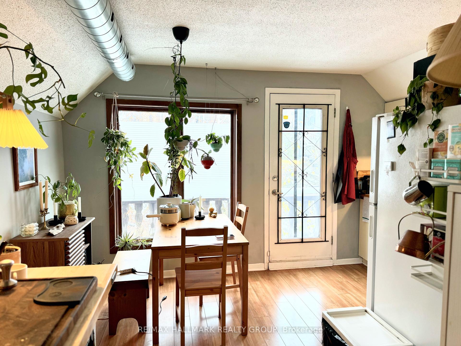 Photo 3 of 150 Florence Street, Ottawa, Ottawa Centre — HOMEH