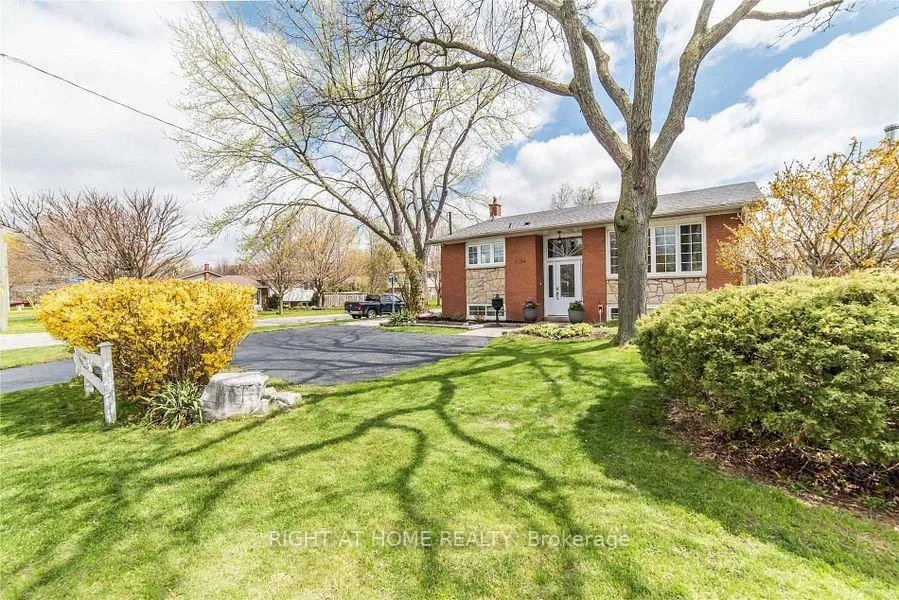 Photo 1 of 1094 Ronlea Avenue, Oshawa, Donevan — HOMEH