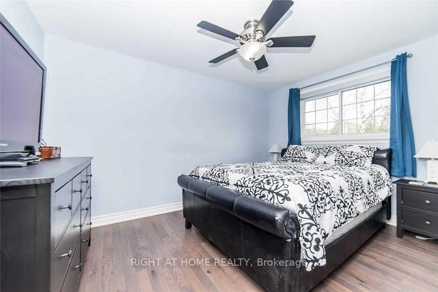 Photo 9 of 1094 Ronlea Avenue, Oshawa, Donevan — HOMEH