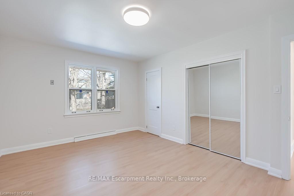 Photo 18 of 2063 Glenforest Crescent, Oakville, Ford — HOMEH
