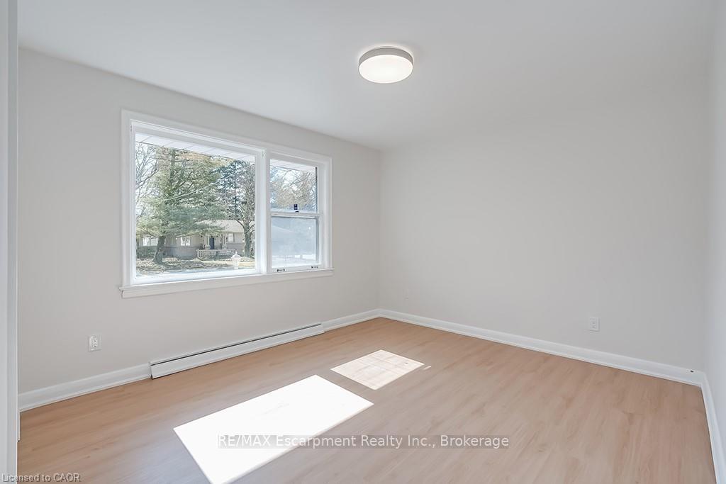 Photo 20 of 2063 Glenforest Crescent, Oakville, Ford — HOMEH