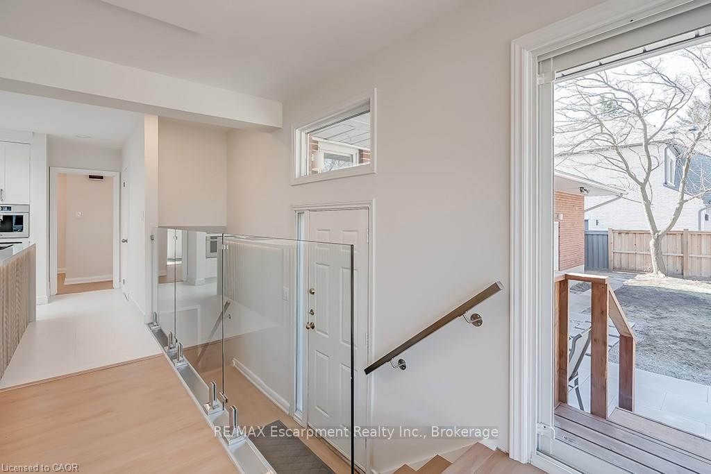 Photo 24 of 2063 Glenforest Crescent, Oakville, Ford — HOMEH