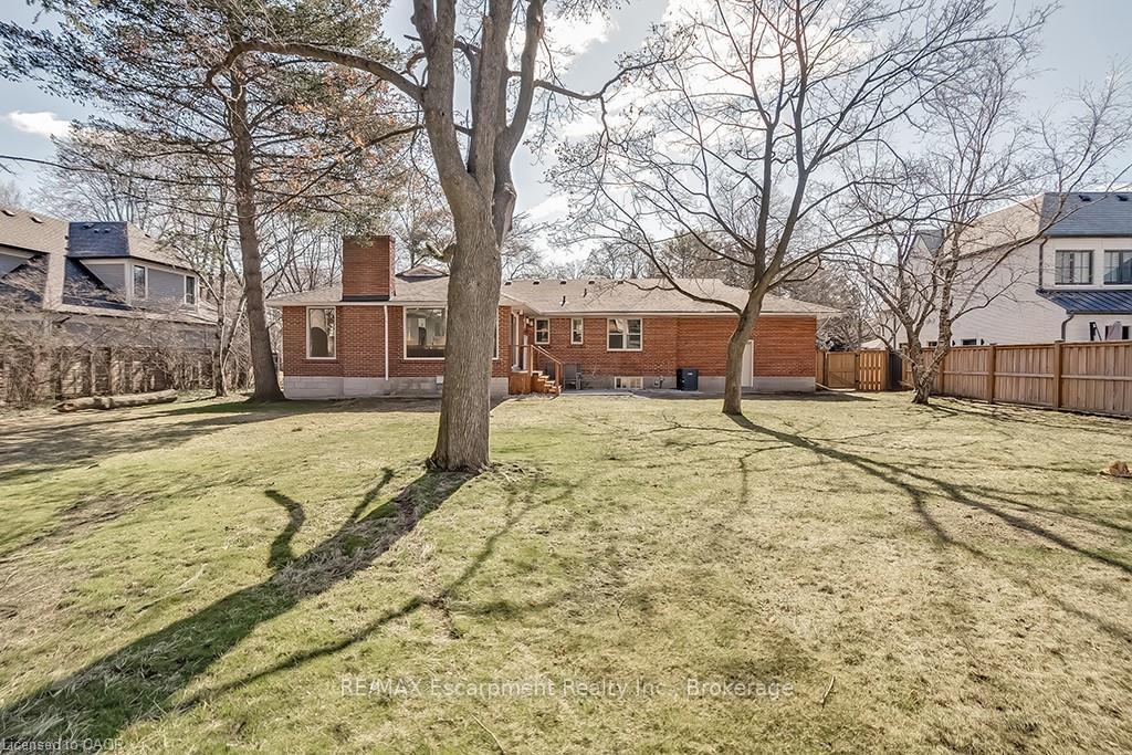 Photo 35 of 2063 Glenforest Crescent, Oakville, Ford — HOMEH