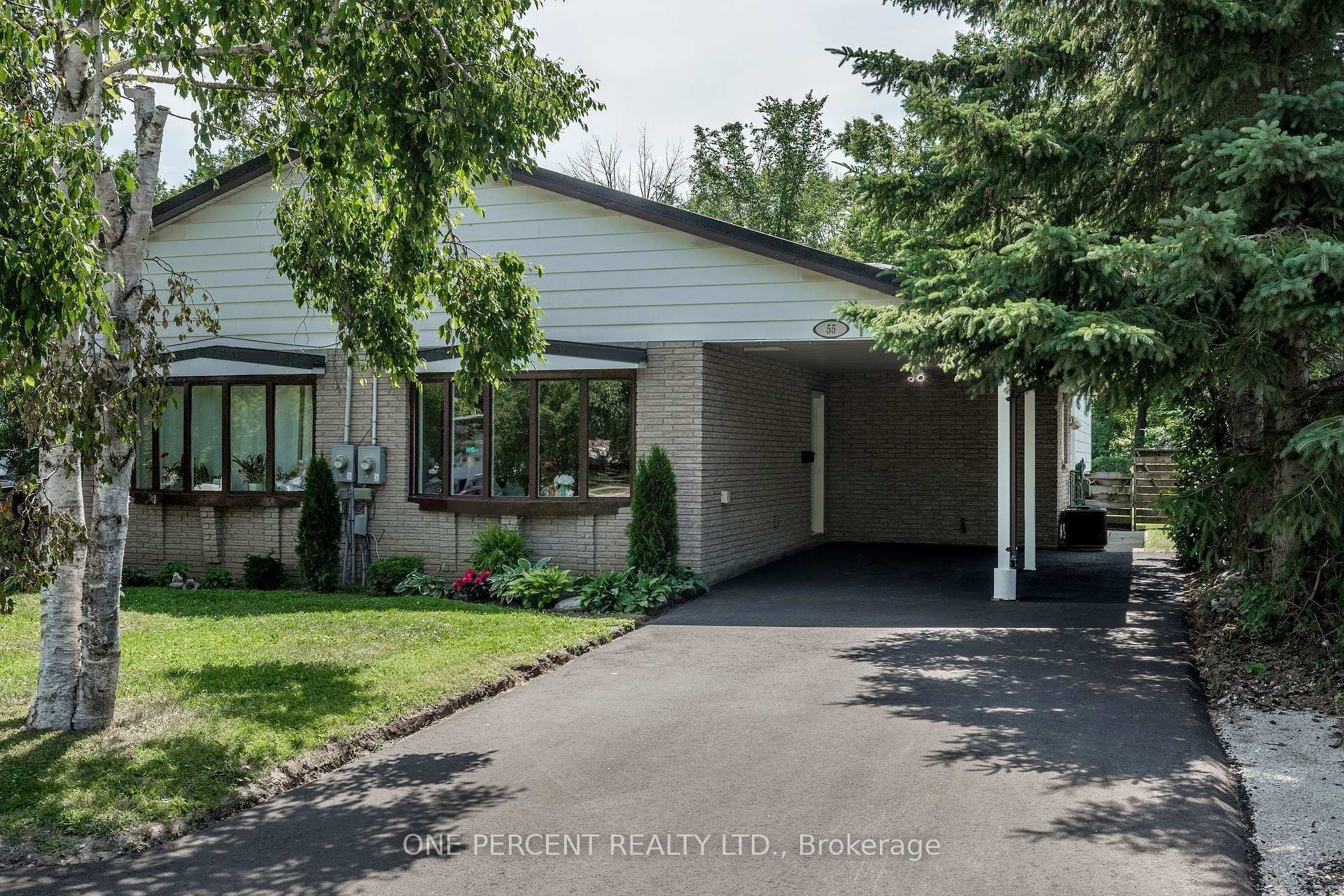 Photo 1 of 55 Fittons Road E, Orillia — HOMEH