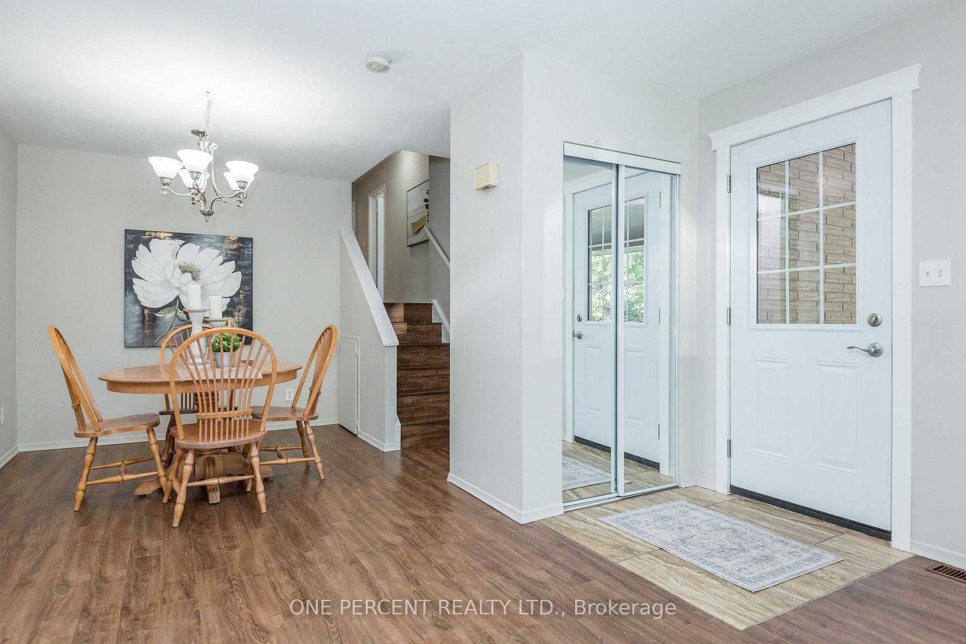 Photo 11 of 55 Fittons Road E, Orillia — HOMEH