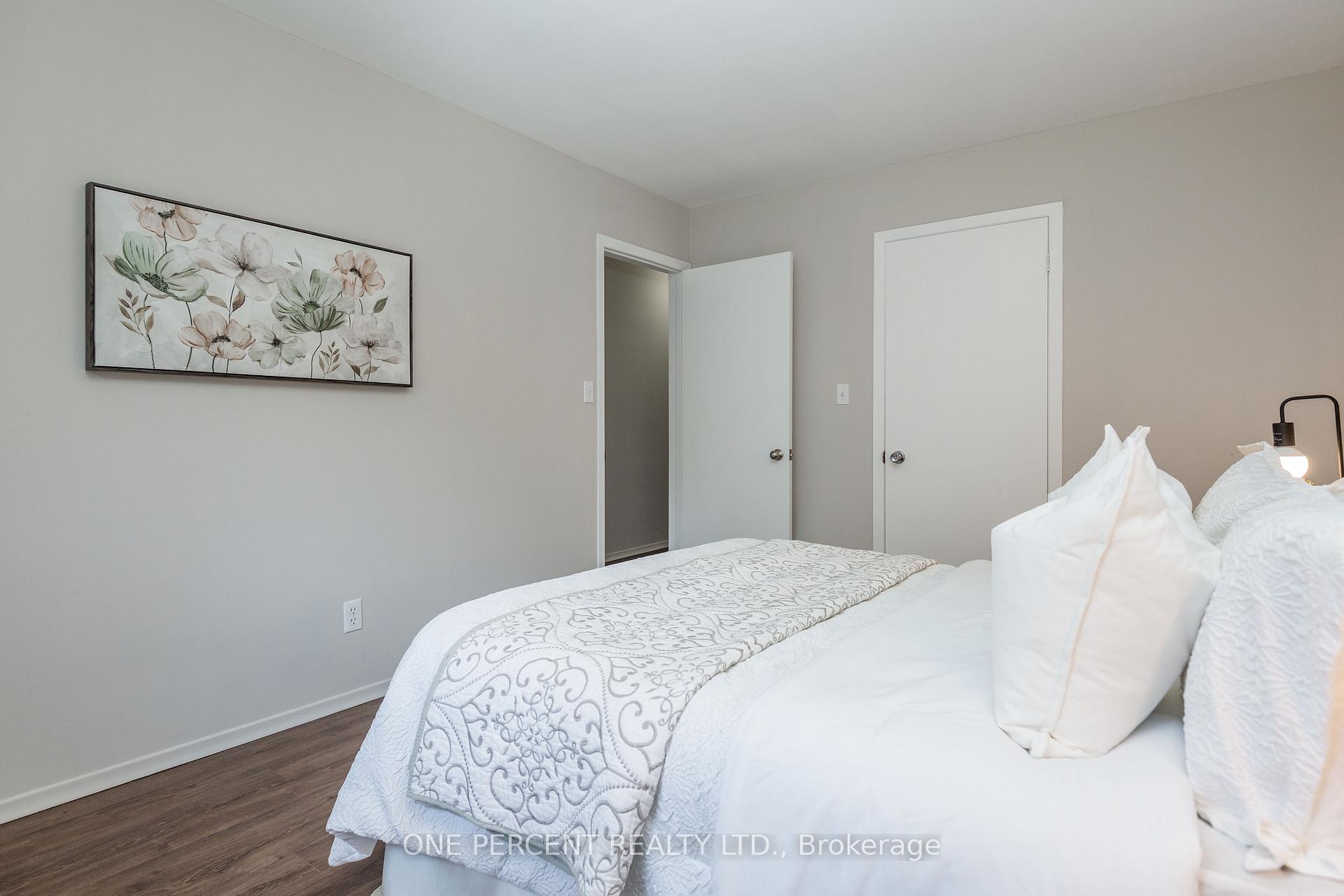 Photo 21 of 55 Fittons Road E, Orillia — HOMEH
