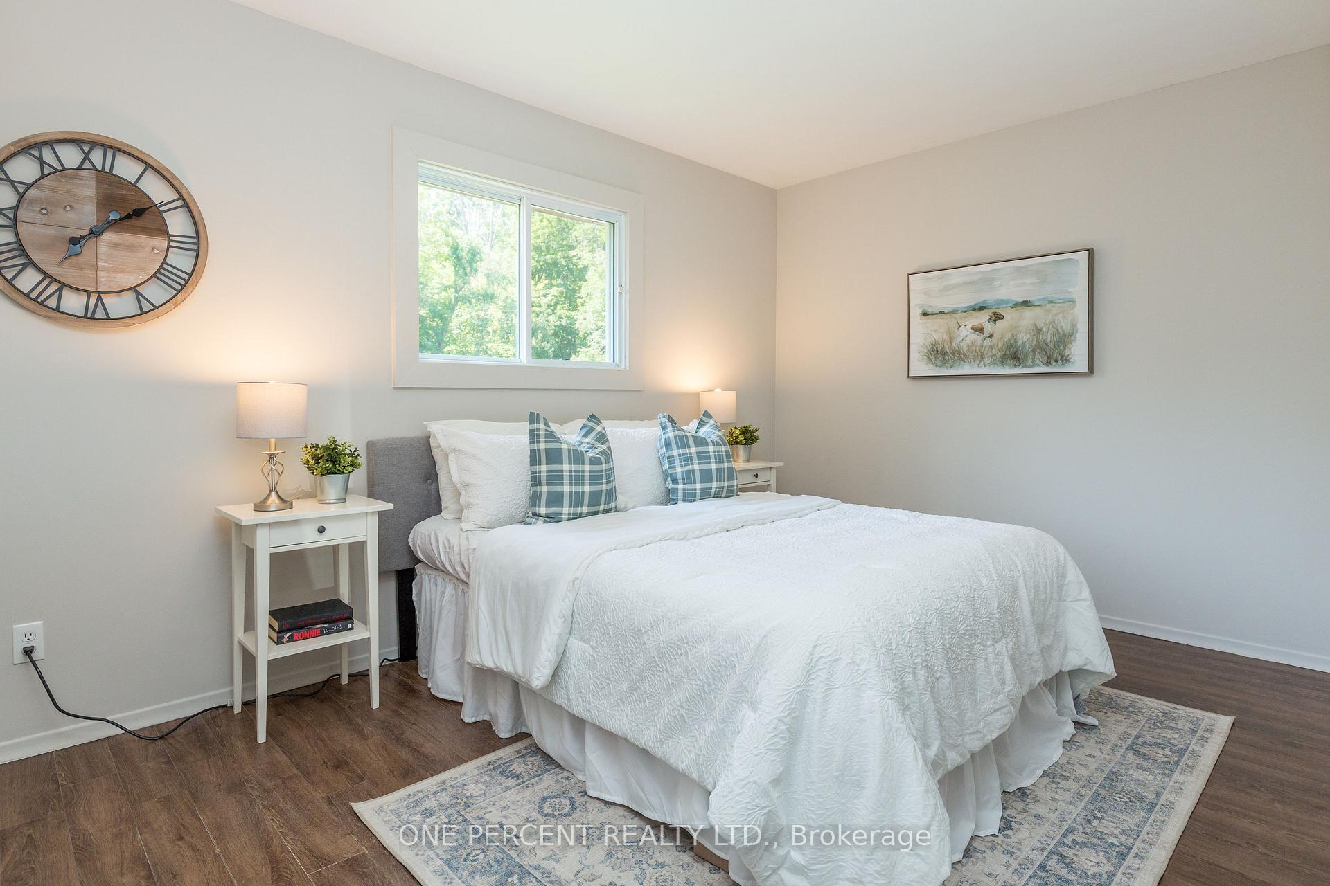 Photo 23 of 55 Fittons Road E, Orillia — HOMEH