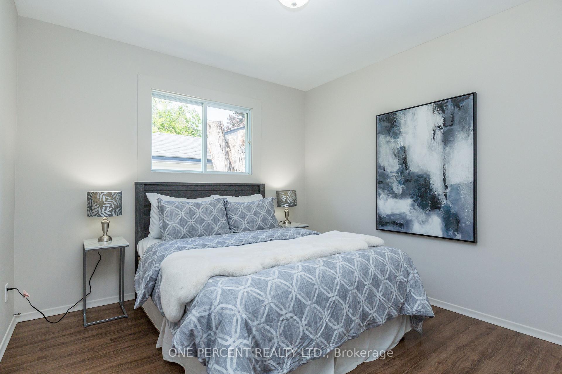Photo 24 of 55 Fittons Road E, Orillia — HOMEH