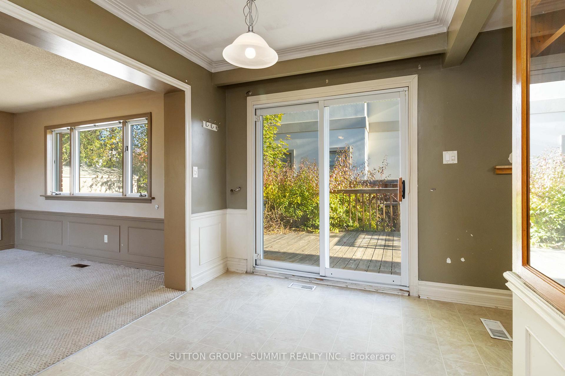Photo 7 of 515 Trafford Crescent, Oakville, West — HOMEH