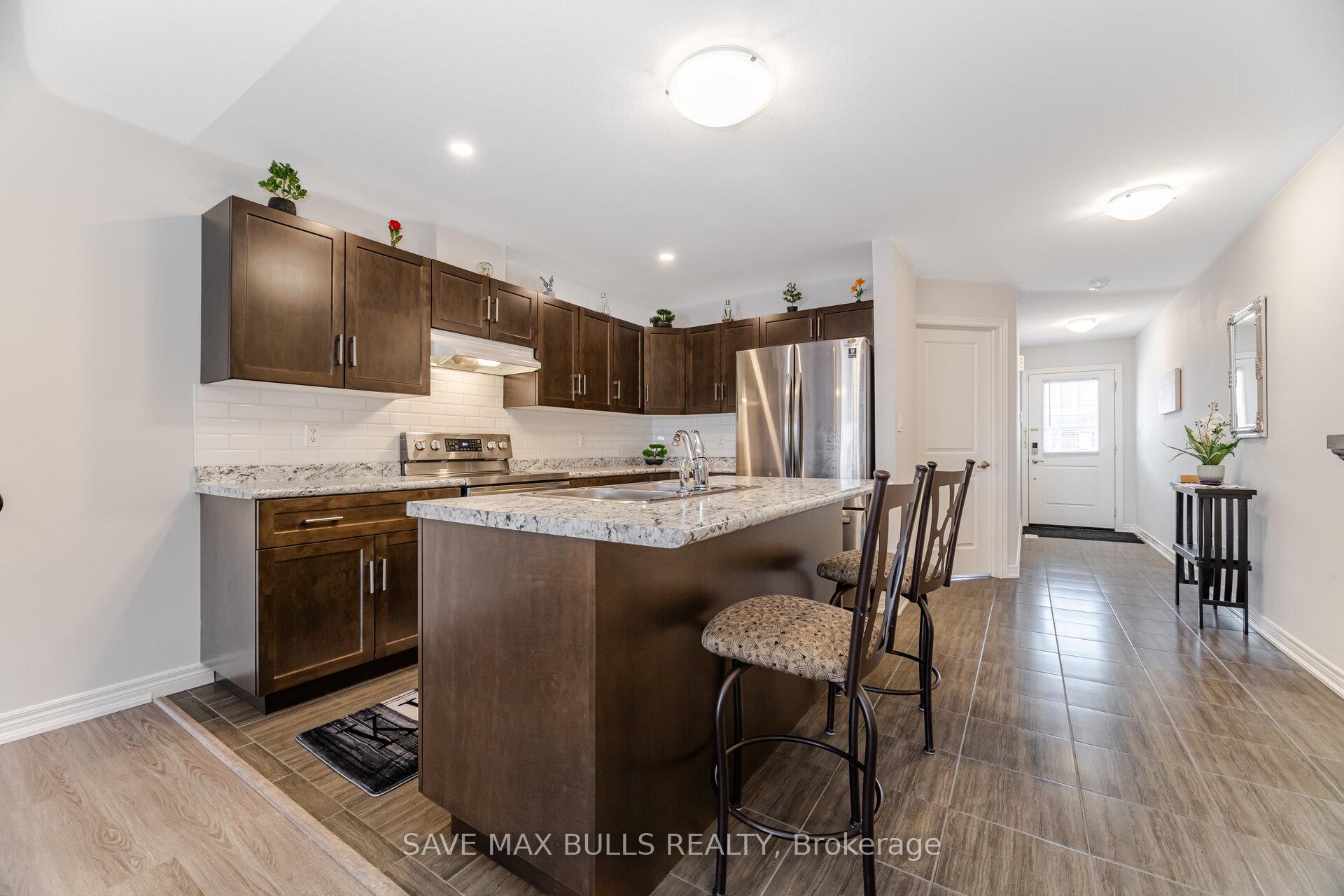 Photo 9 of 127 Acacia Road, Pelham, Fonthill — HOMEH