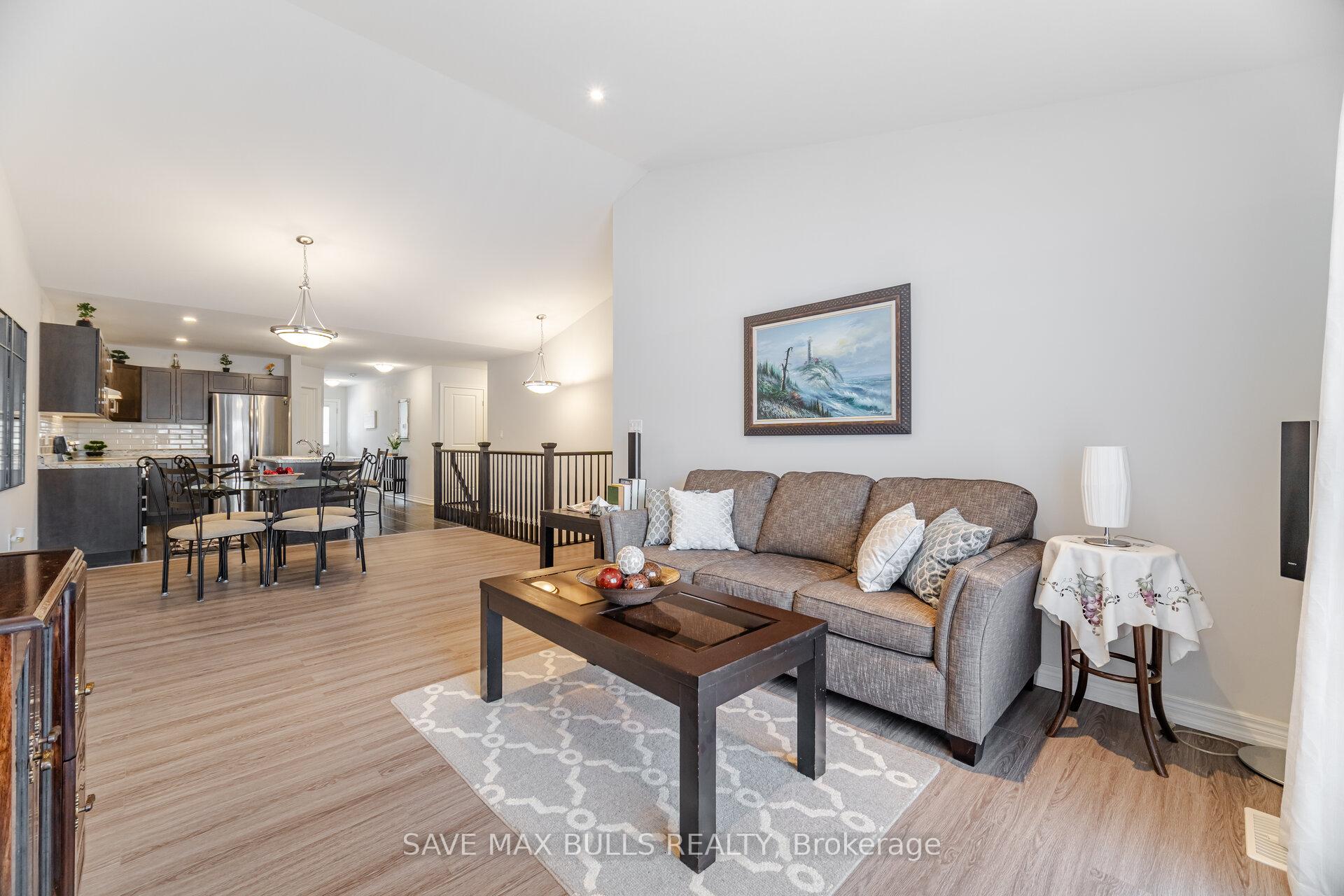 Photo 17 of 127 Acacia Road, Pelham, Fonthill — HOMEH