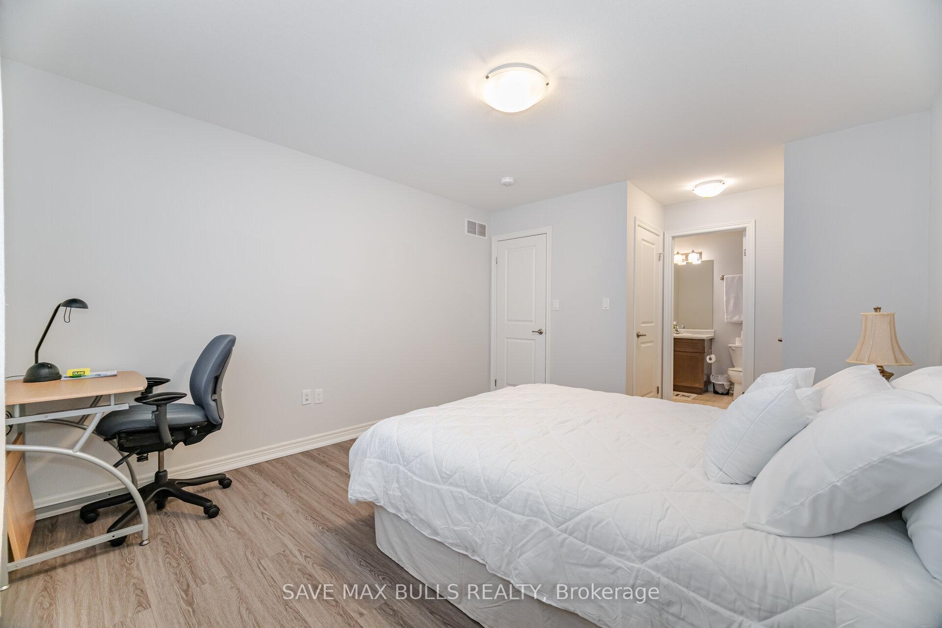 Photo 26 of 127 Acacia Road, Pelham, Fonthill — HOMEH