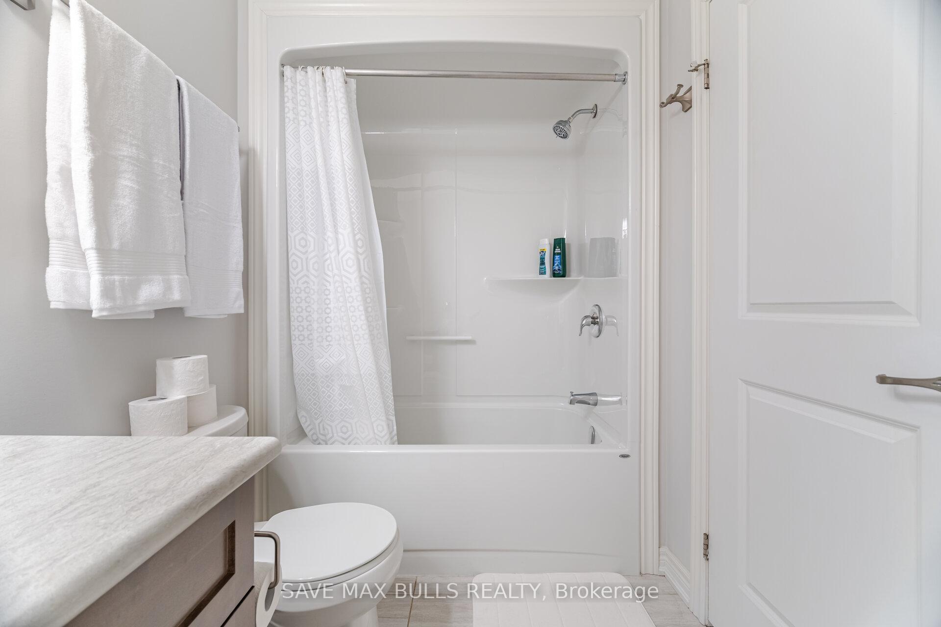 Photo 28 of 127 Acacia Road, Pelham, Fonthill — HOMEH