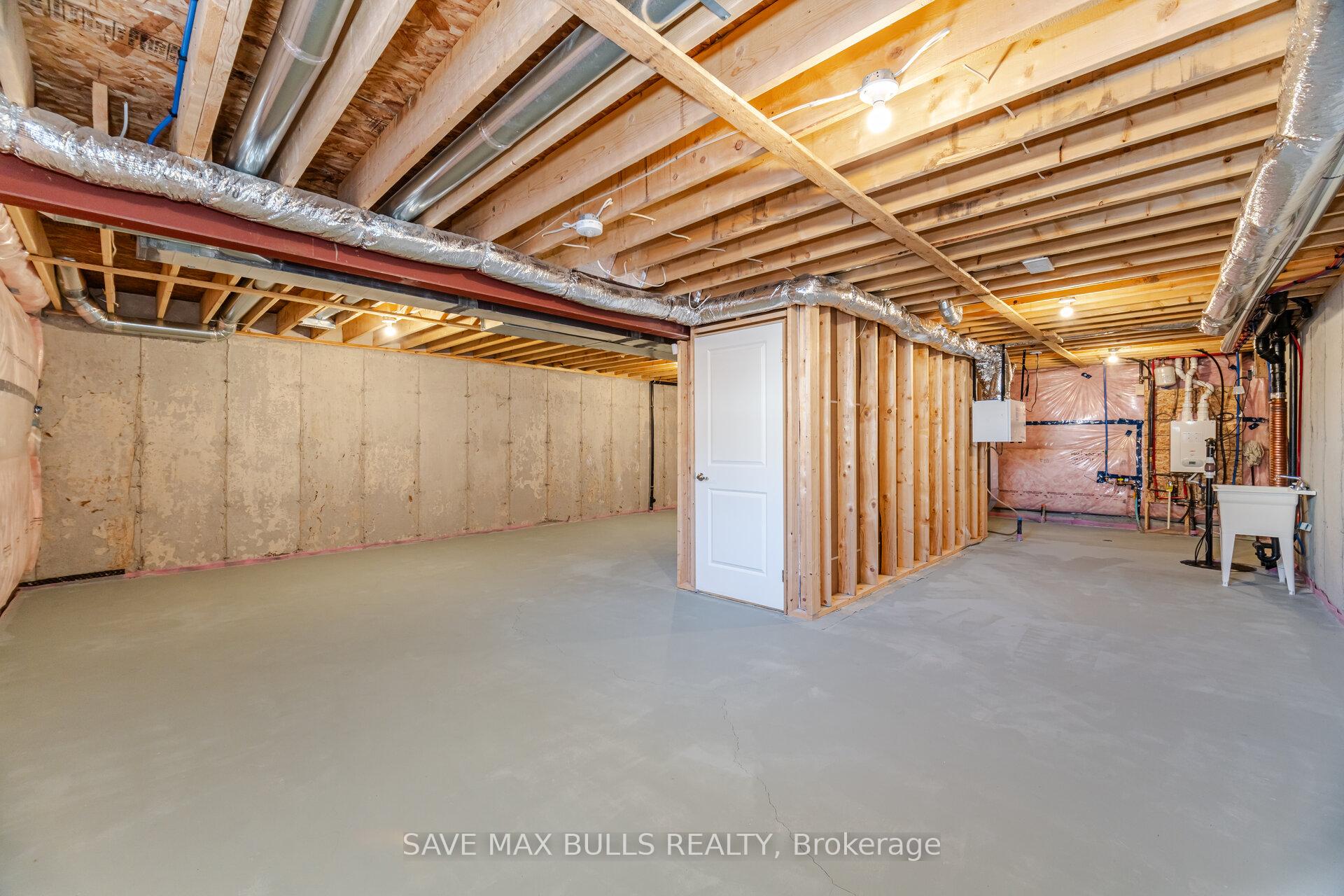 Photo 39 of 127 Acacia Road, Pelham, Fonthill — HOMEH