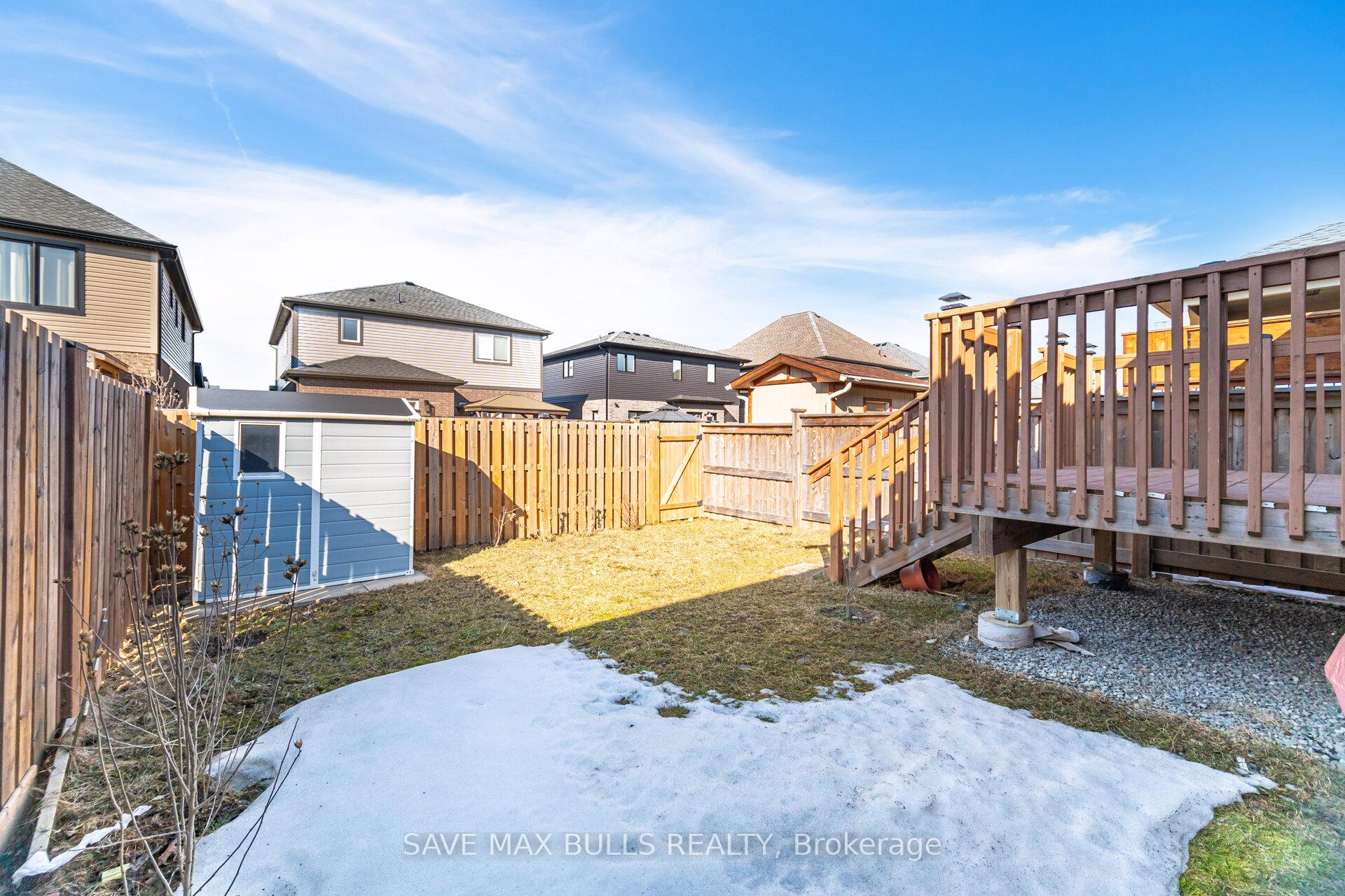 Photo 43 of 127 Acacia Road, Pelham, Fonthill — HOMEH