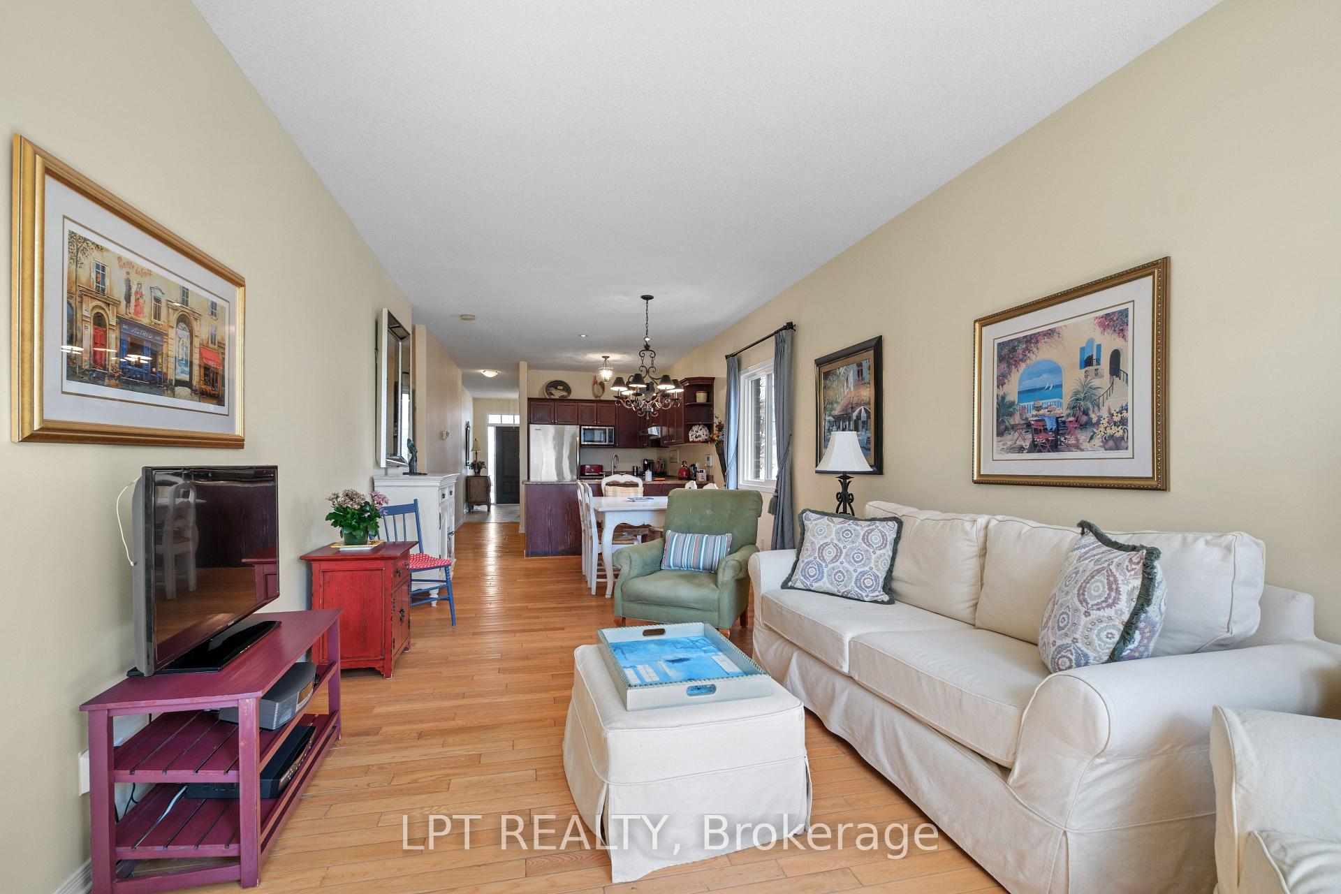 Photo 10 of 1393 Atkinson Street, Kingston, City Northwest — HOMEH