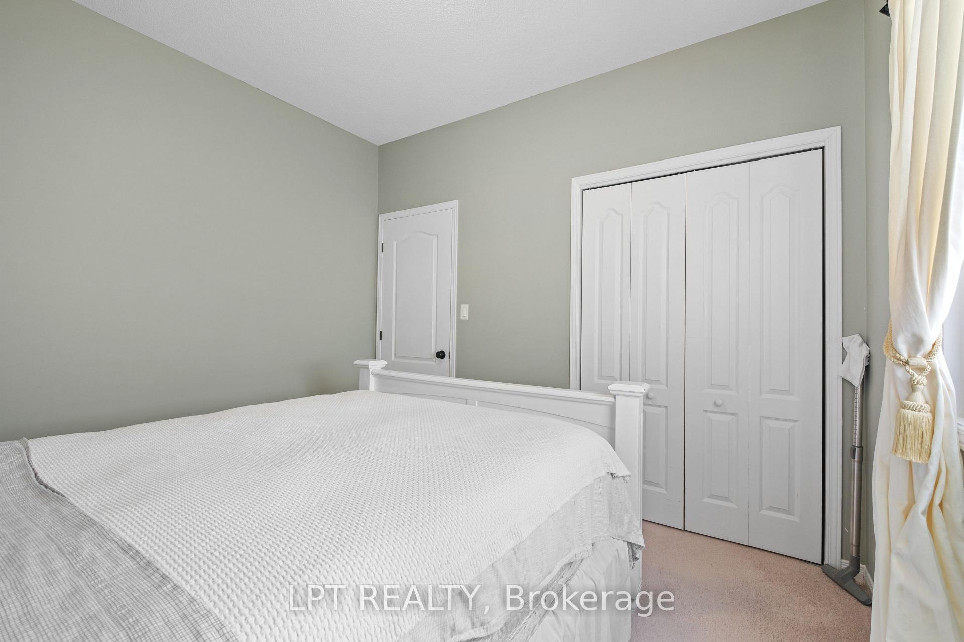 Photo 12 of 1393 Atkinson Street, Kingston, City Northwest — HOMEH