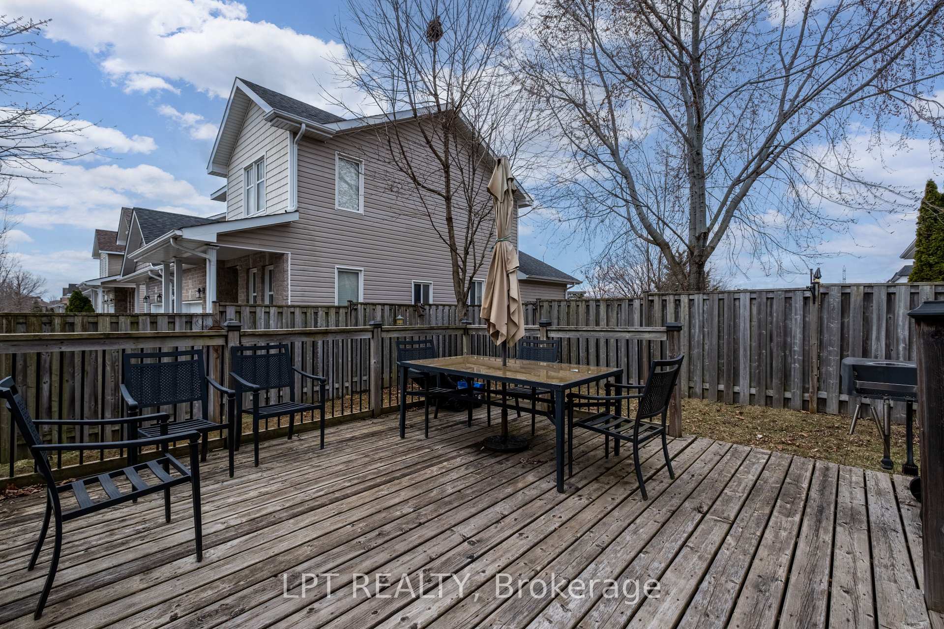 Photo 28 of 1393 Atkinson Street, Kingston, City Northwest — HOMEH