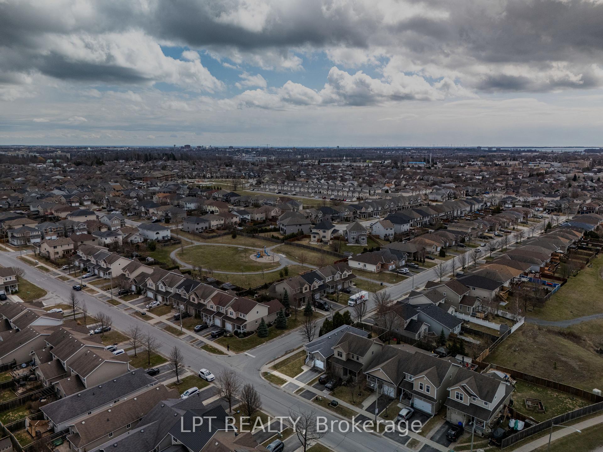 Photo 34 of 1393 Atkinson Street, Kingston, City Northwest — HOMEH