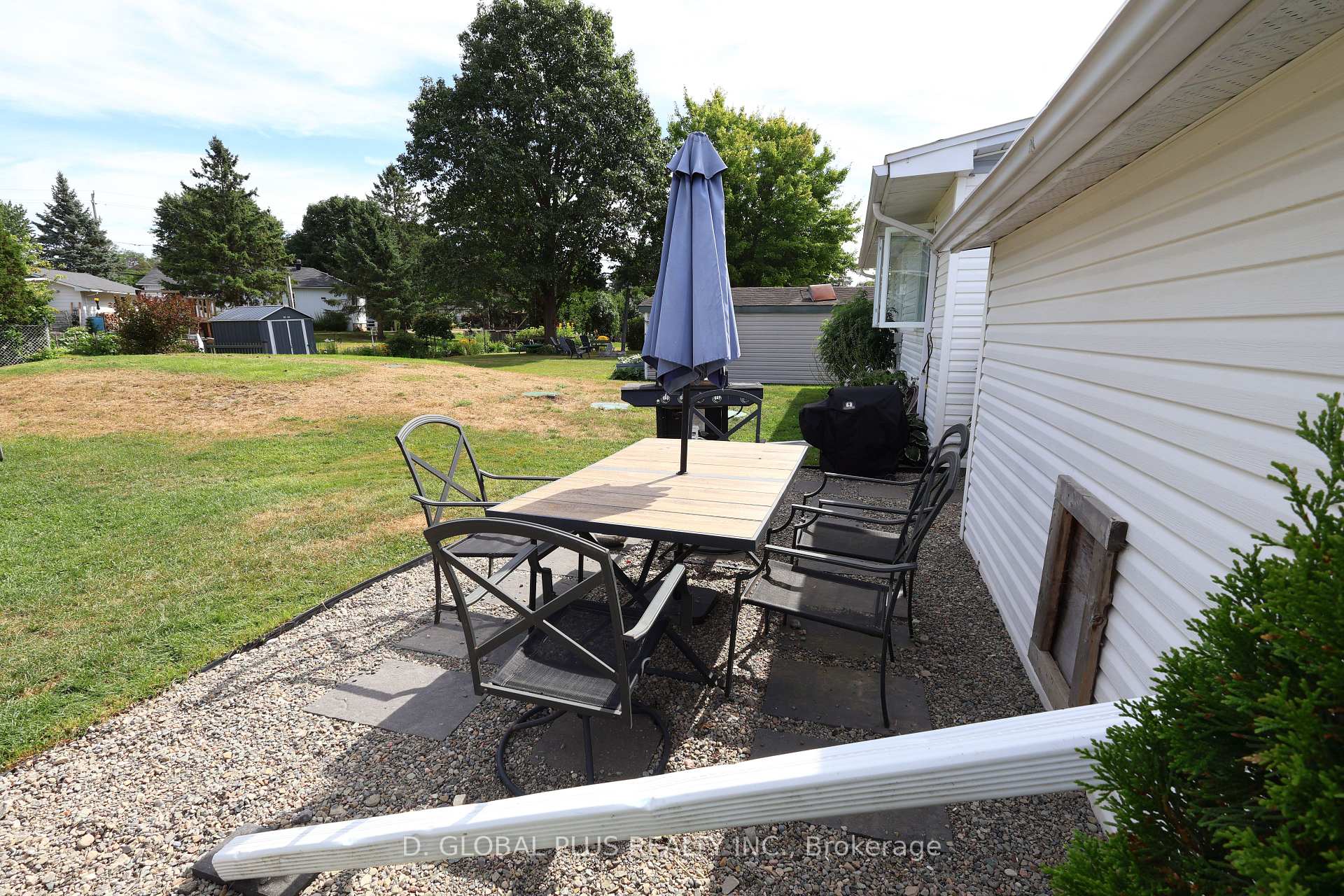 Photo 3 of 1865 Alcide Avenue, Ottawa, Vars Village — HOMEH