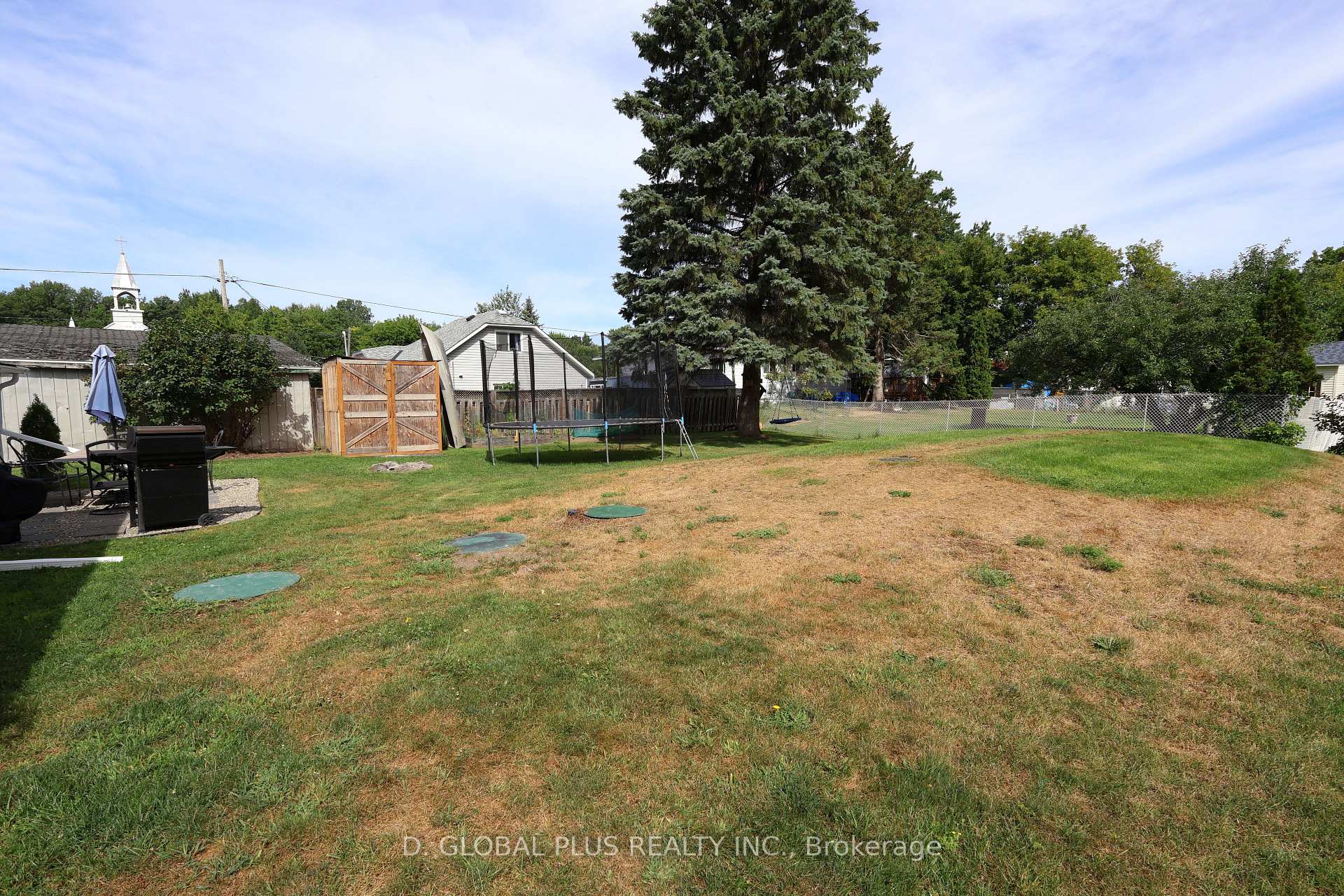 Photo 4 of 1865 Alcide Avenue, Ottawa, Vars Village — HOMEH