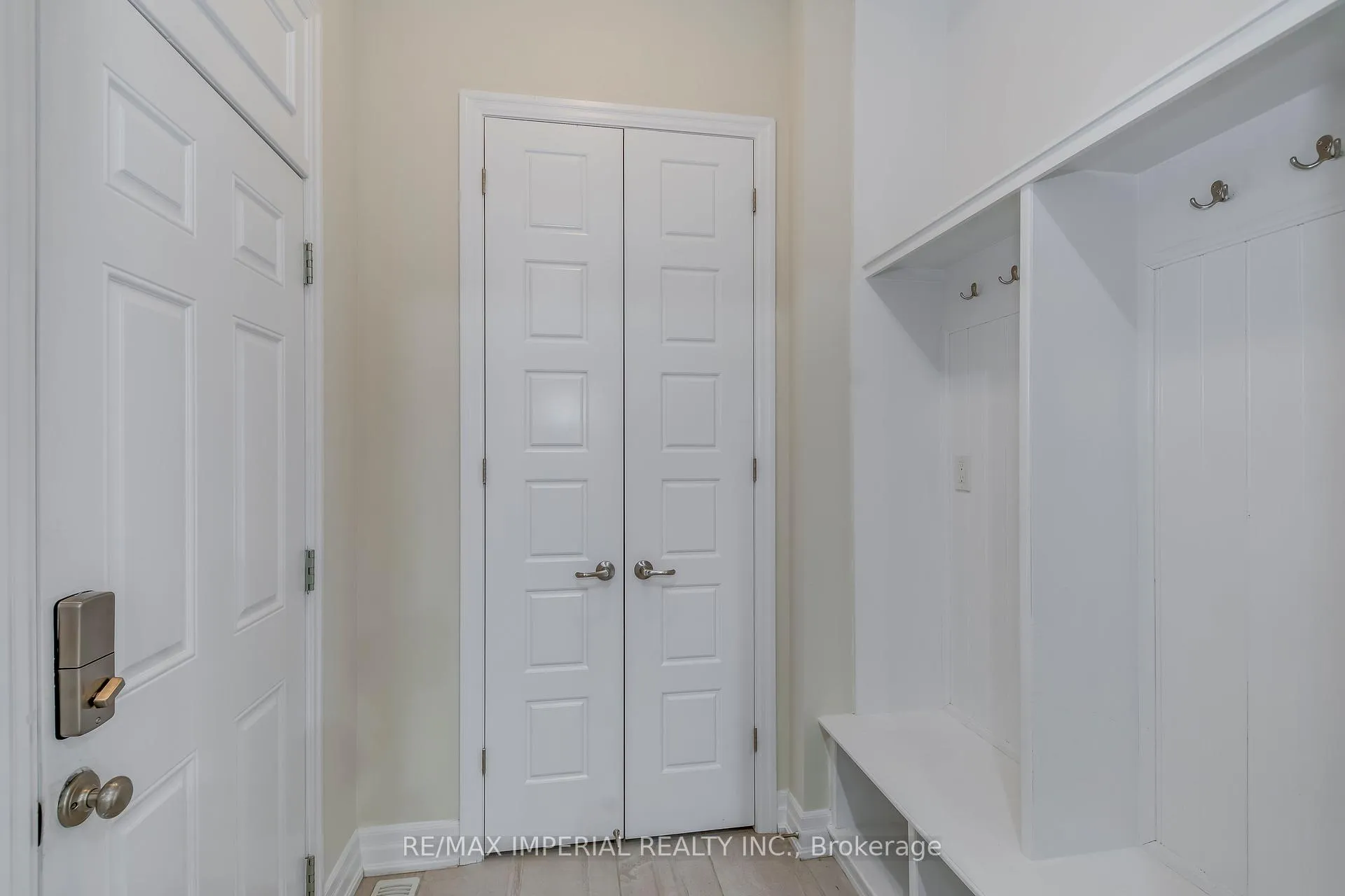 Photo 22 of 3263 Donald Mackay Street, Oakville, Glenorchy — HOMEH