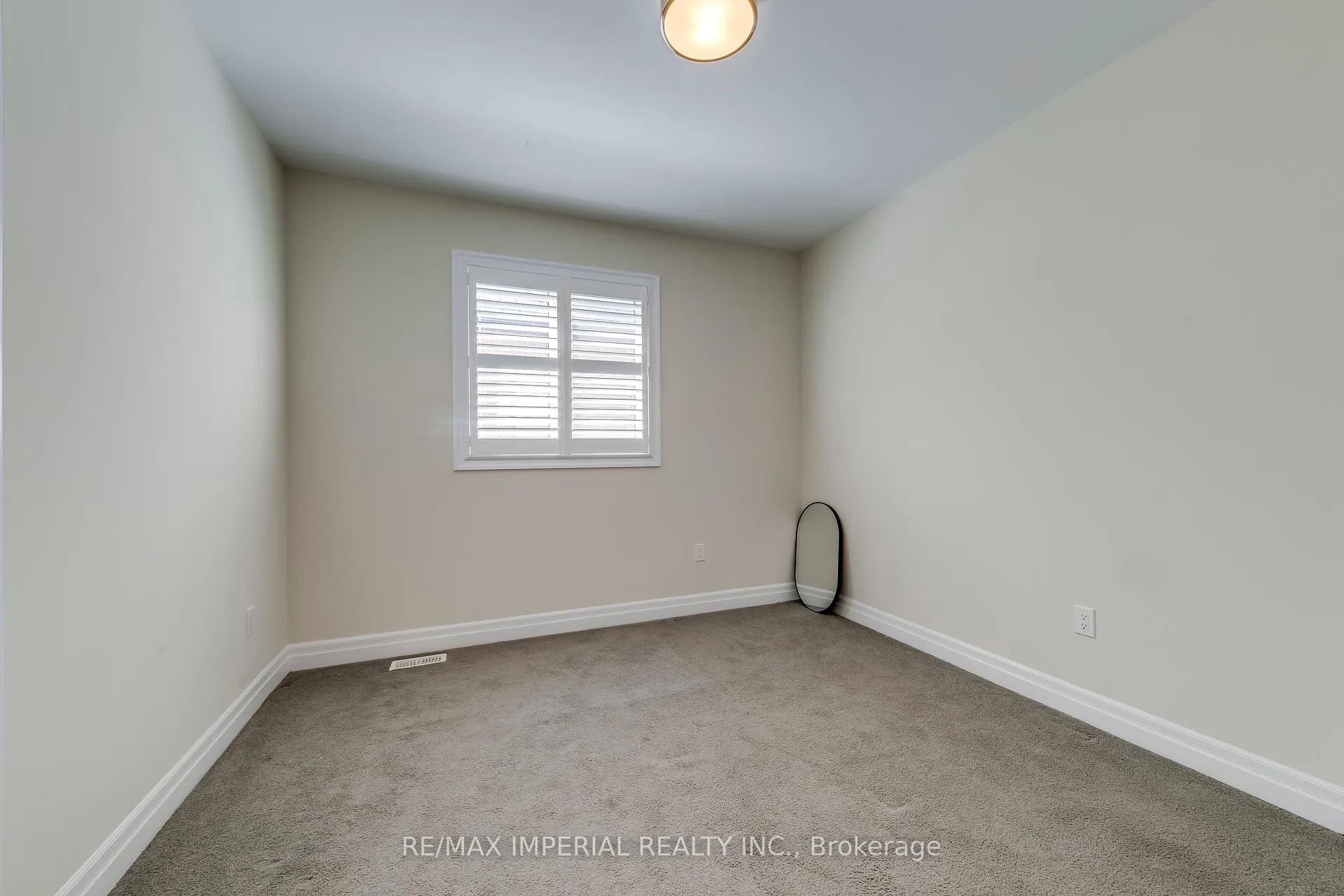 Photo 34 of 3263 Donald Mackay Street, Oakville, Glenorchy — HOMEH