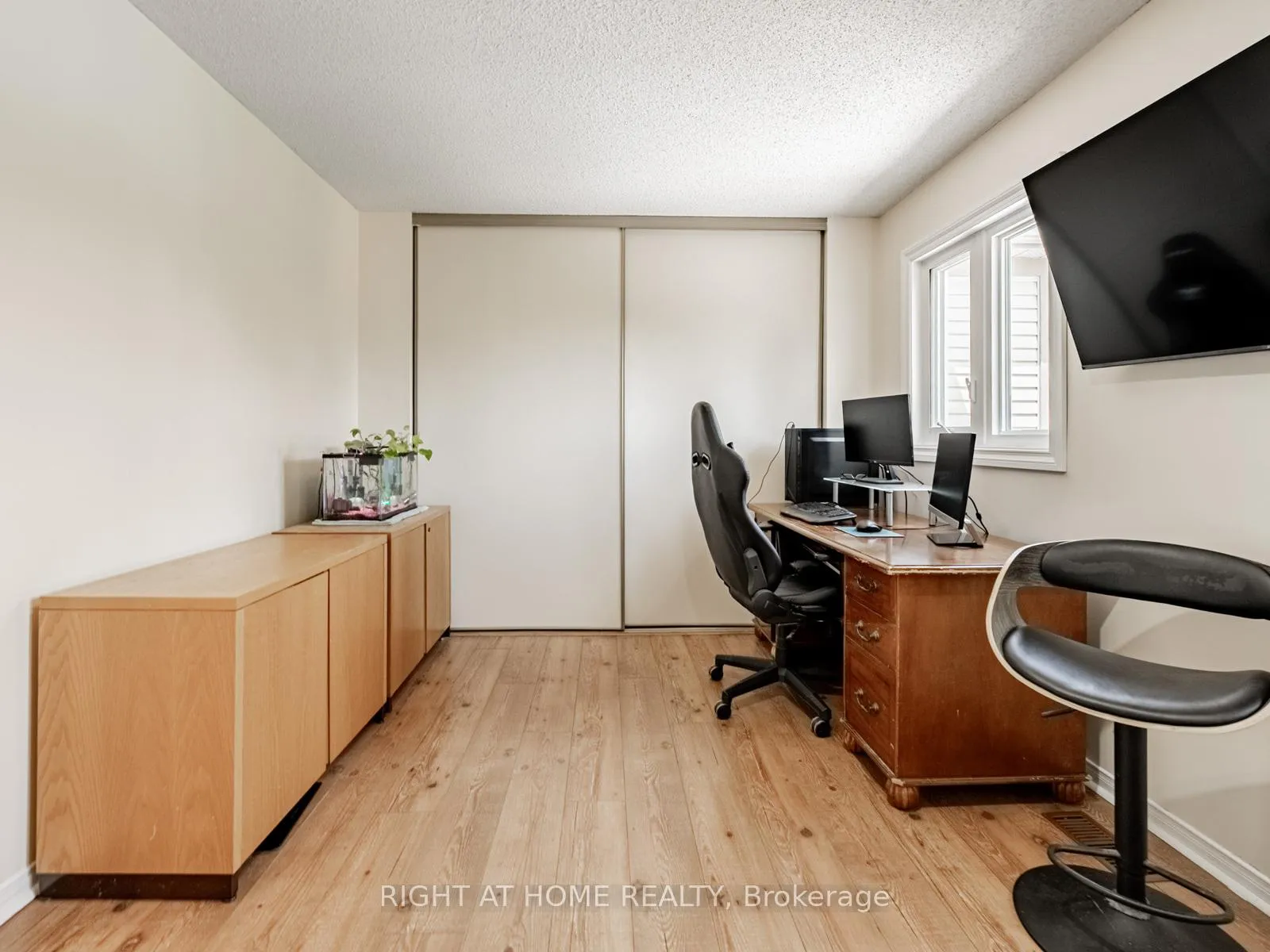 Photo 23 of 1129 Beechnut Road, Oakville, Clearview — HOMEH