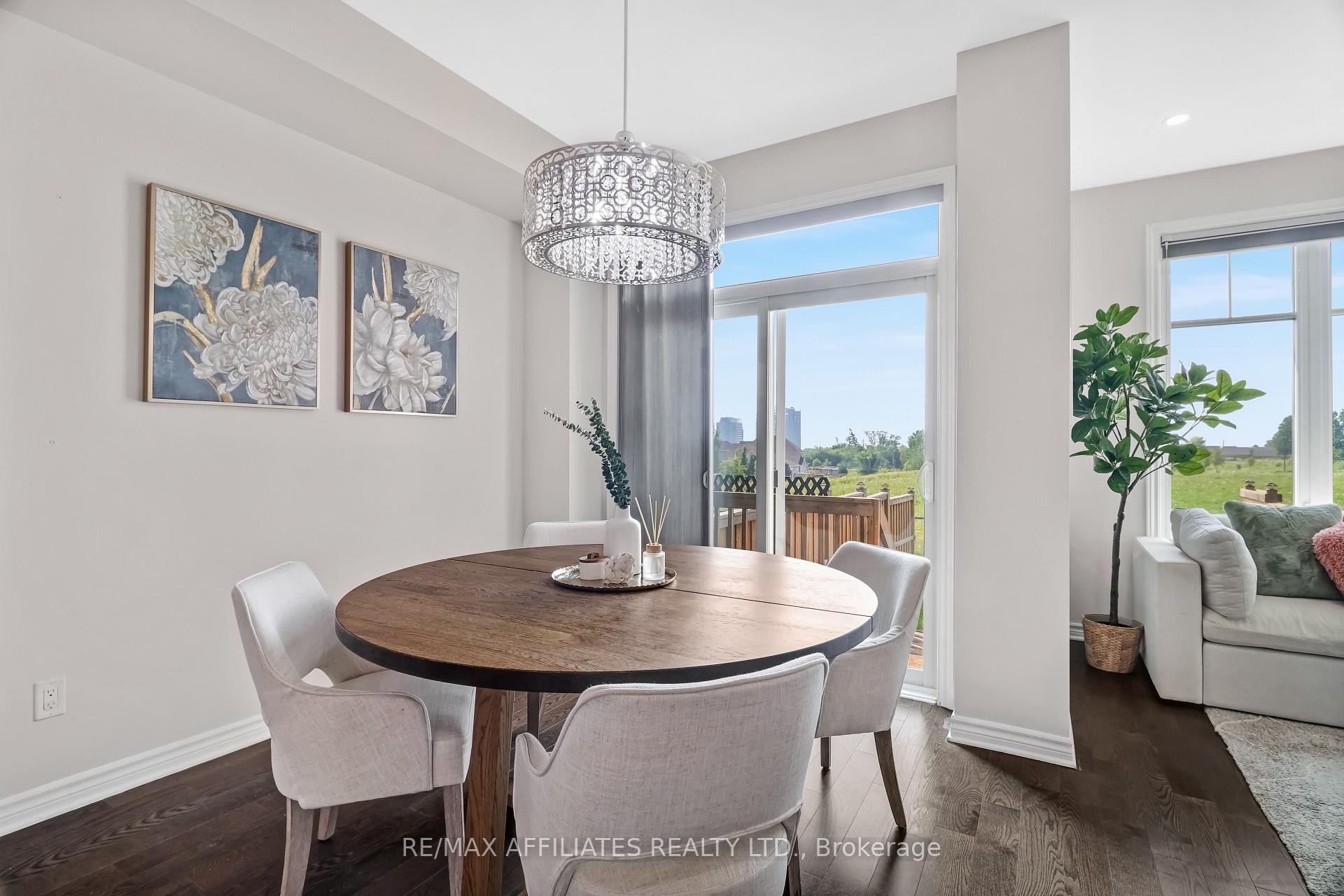Photo 8 of 357 Mishawashkode Street, Ottawa, Camelot — HOMEH