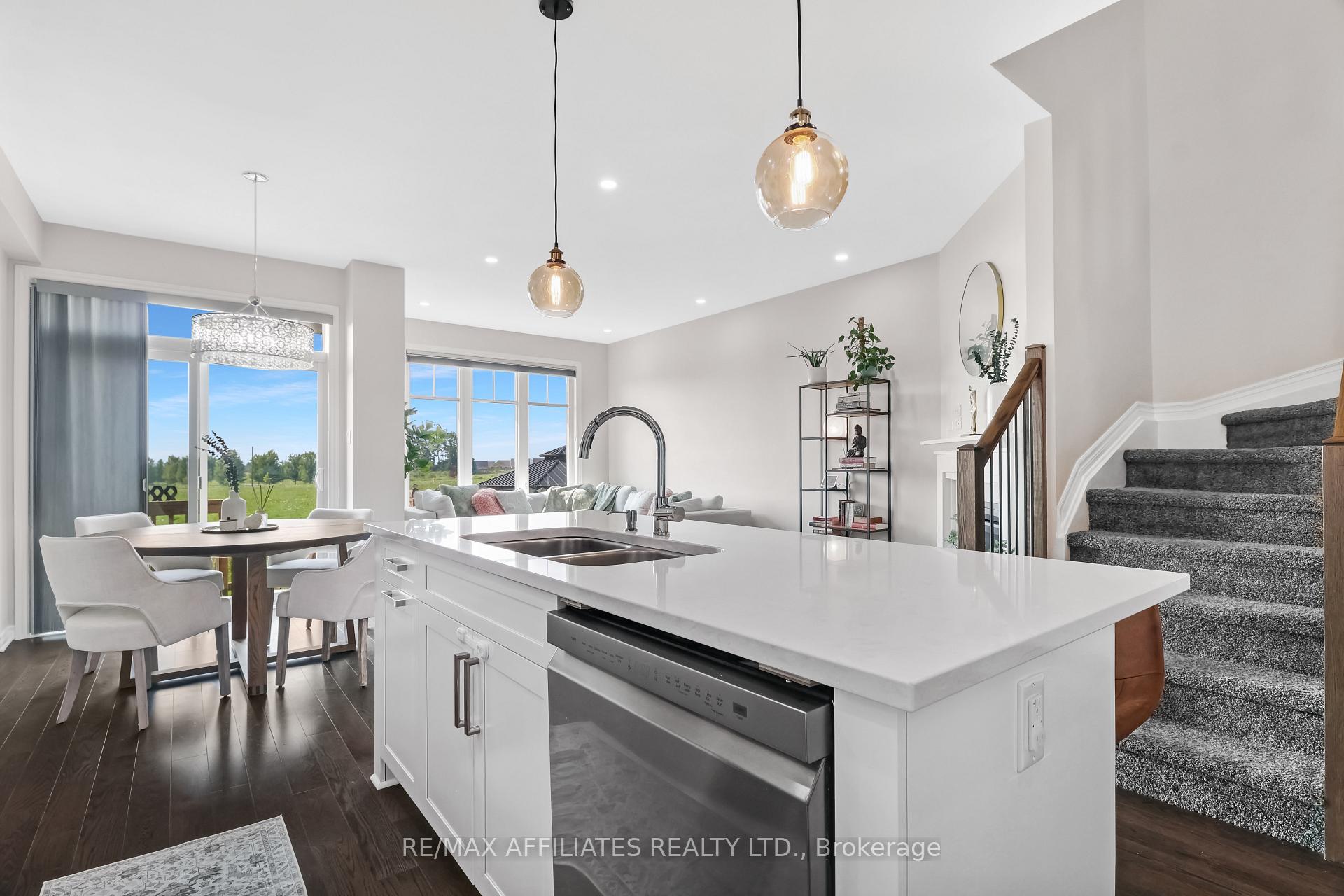 Photo 11 of 357 Mishawashkode Street, Ottawa, Camelot — HOMEH