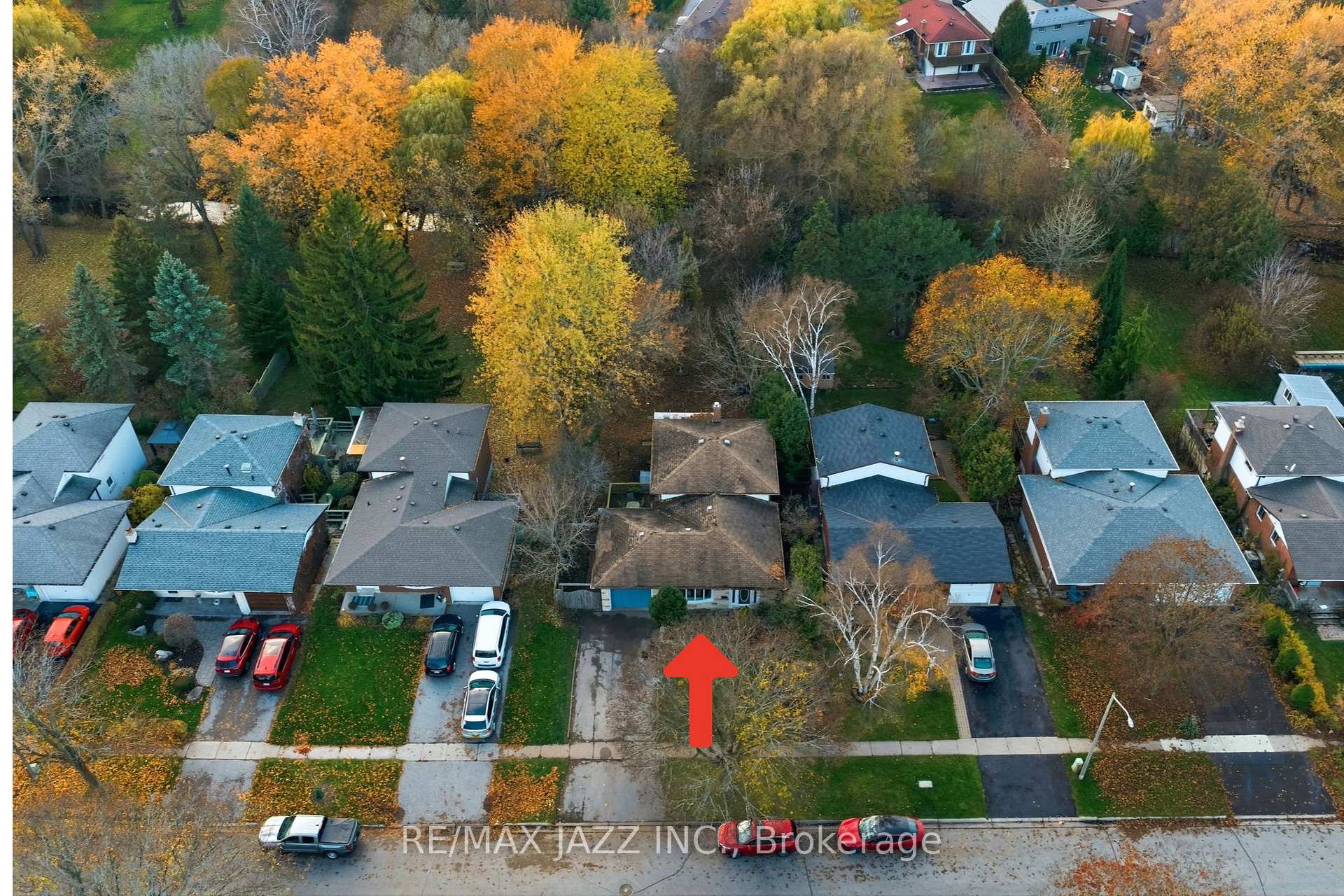 Photo 2 of 286 Lorindale Drive, Oshawa, Donevan — HOMEH