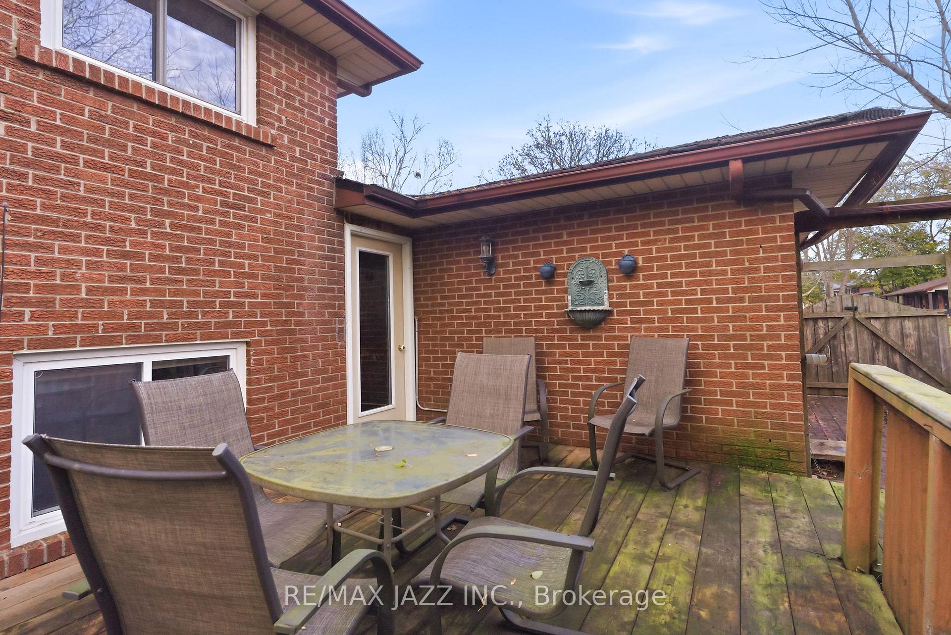 Photo 18 of 286 Lorindale Drive, Oshawa, Donevan — HOMEH