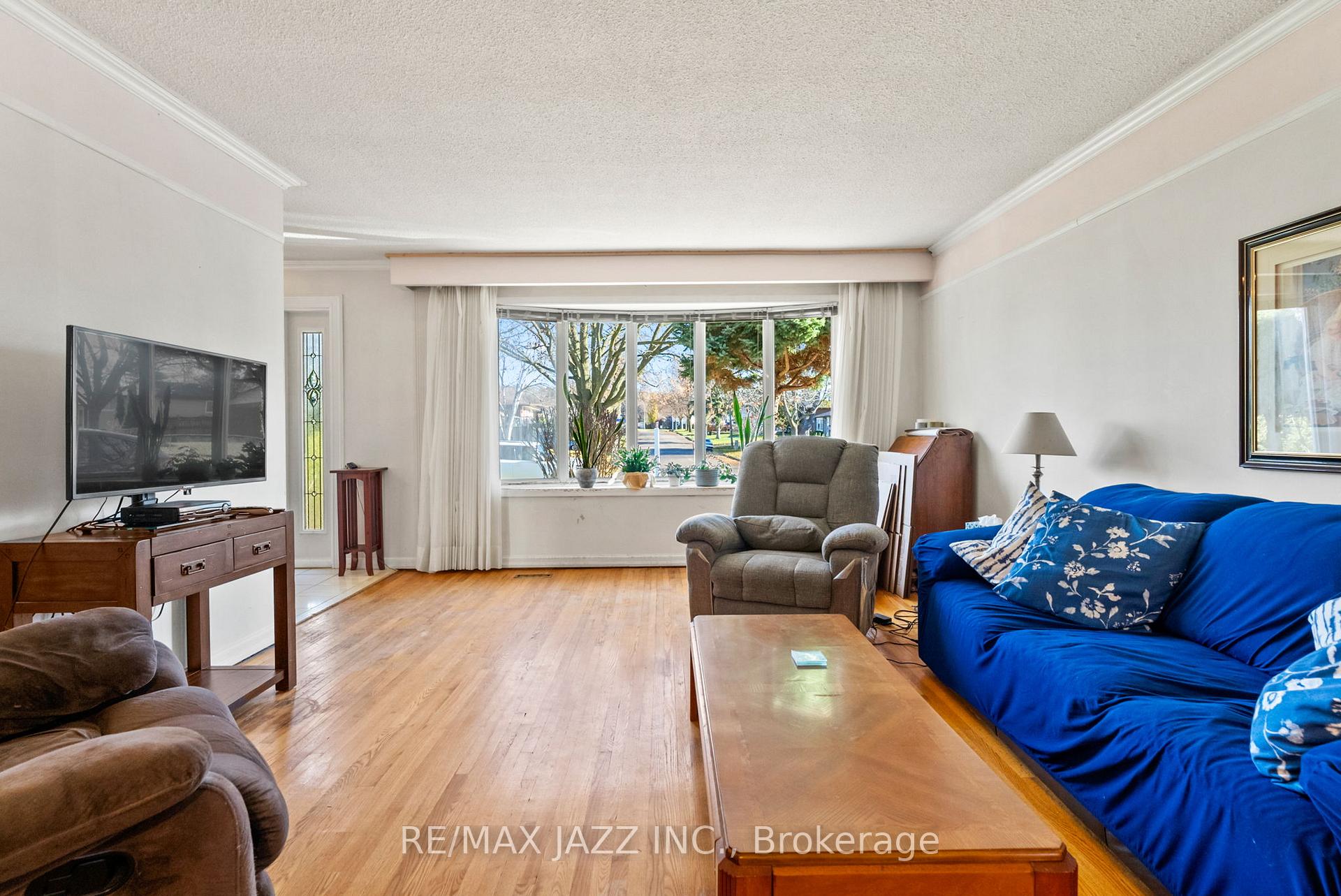 Photo 34 of 286 Lorindale Drive, Oshawa, Donevan — HOMEH