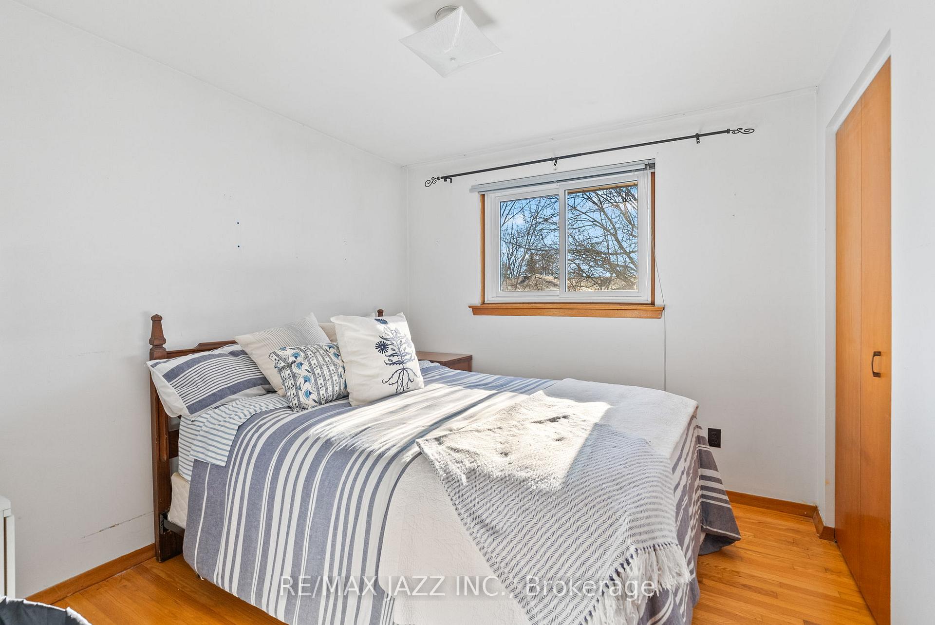 Photo 44 of 286 Lorindale Drive, Oshawa, Donevan — HOMEH