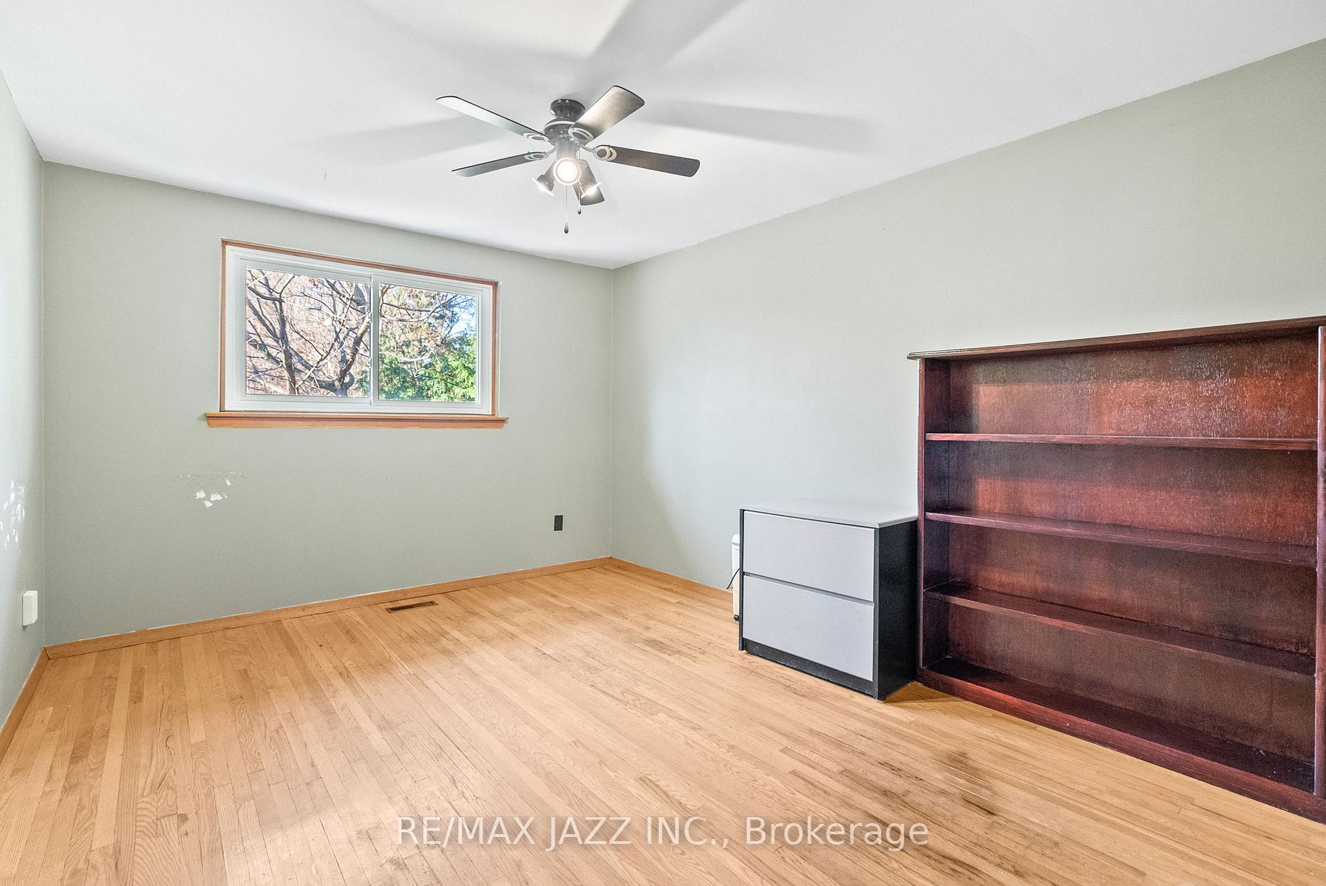 Photo 46 of 286 Lorindale Drive, Oshawa, Donevan — HOMEH