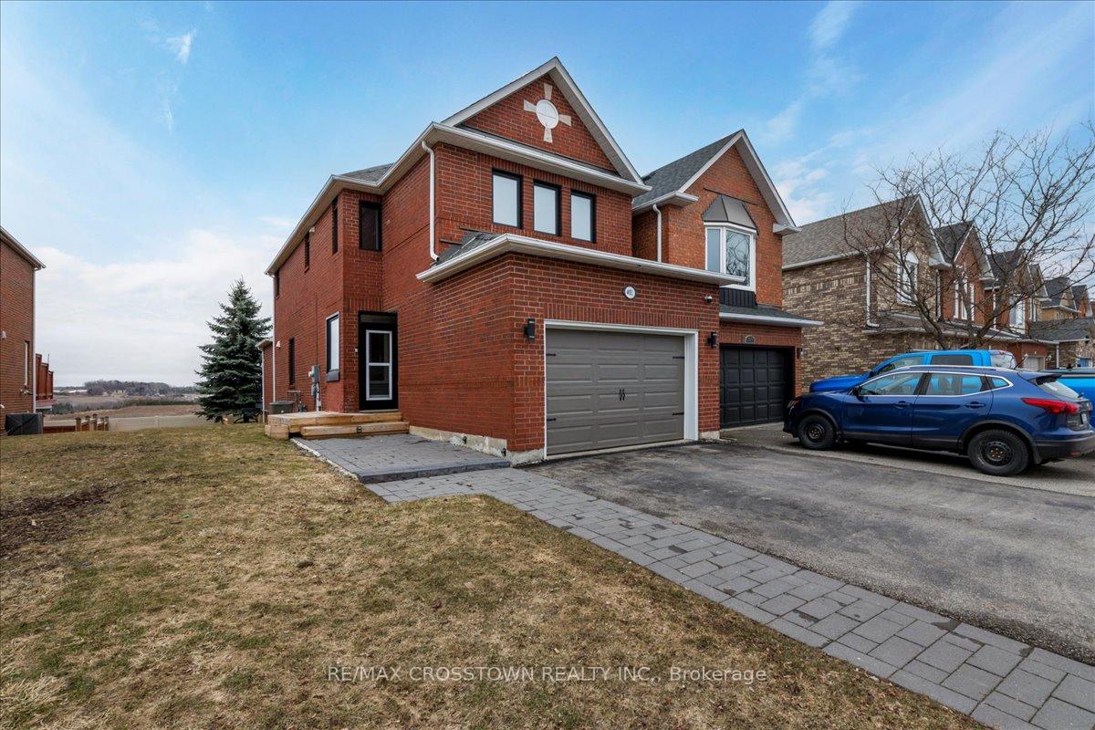 Front of 401 Jay Crescent
