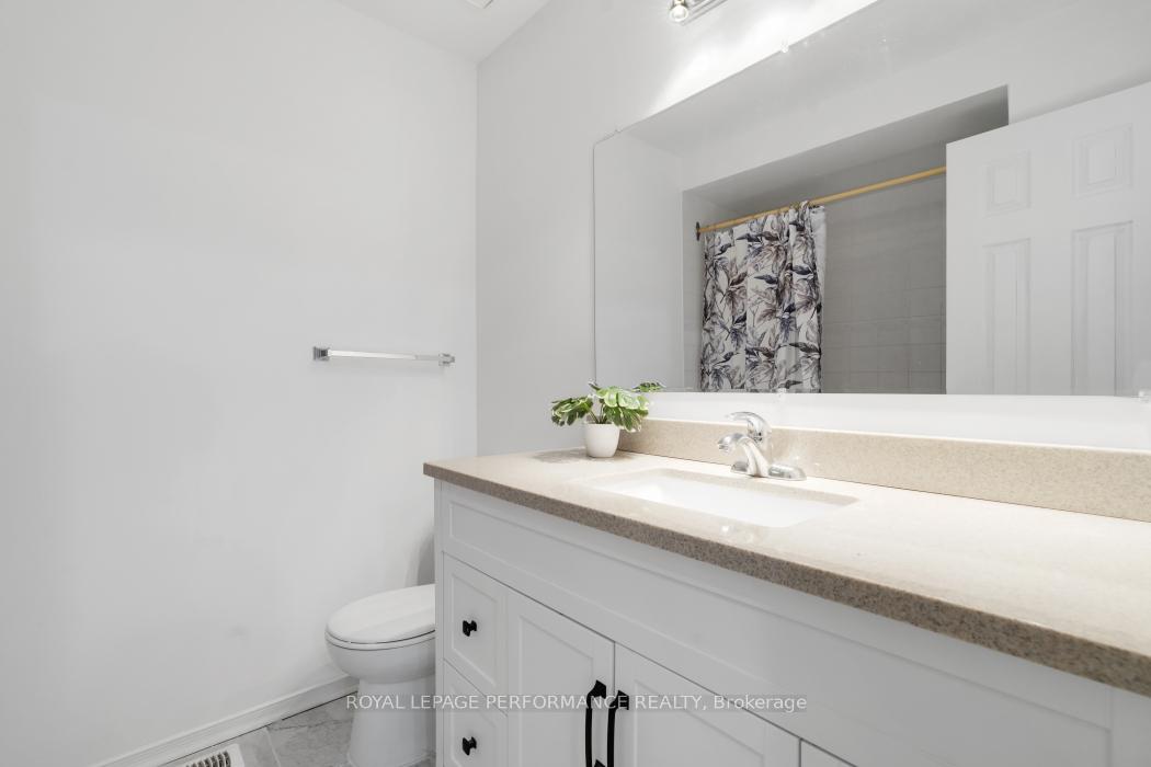 Photo 21 of 1416 Caravel Crescent, Ottawa, Bilberry Creek/Queenswood Heights — HOMEH
