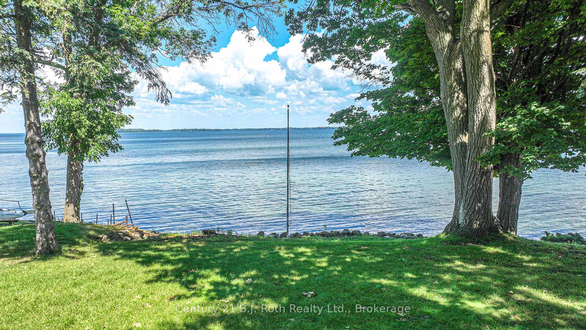 Photo 38 of 330 Bay Street, Orillia — HOMEH