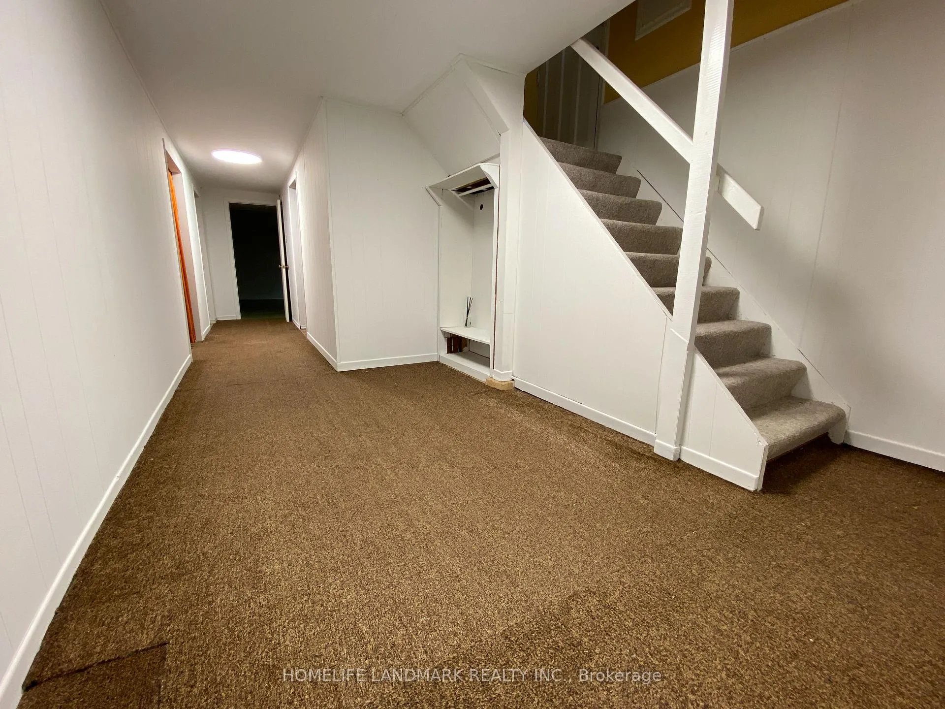 Photo 19 of 425 Maple Grove Drive, Oakville, Ford — HOMEH