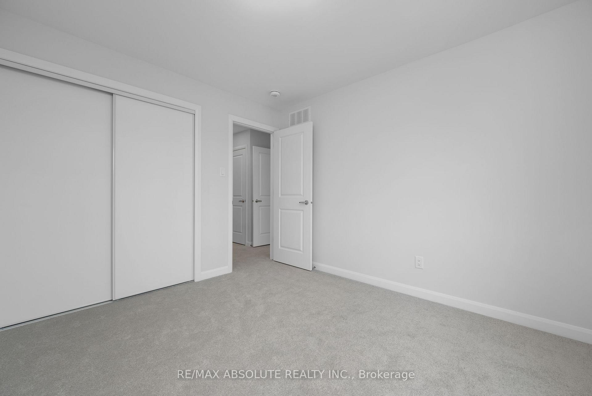 Photo 19 of 312 Establish Avenue, Ottawa, Avalon West — HOMEH