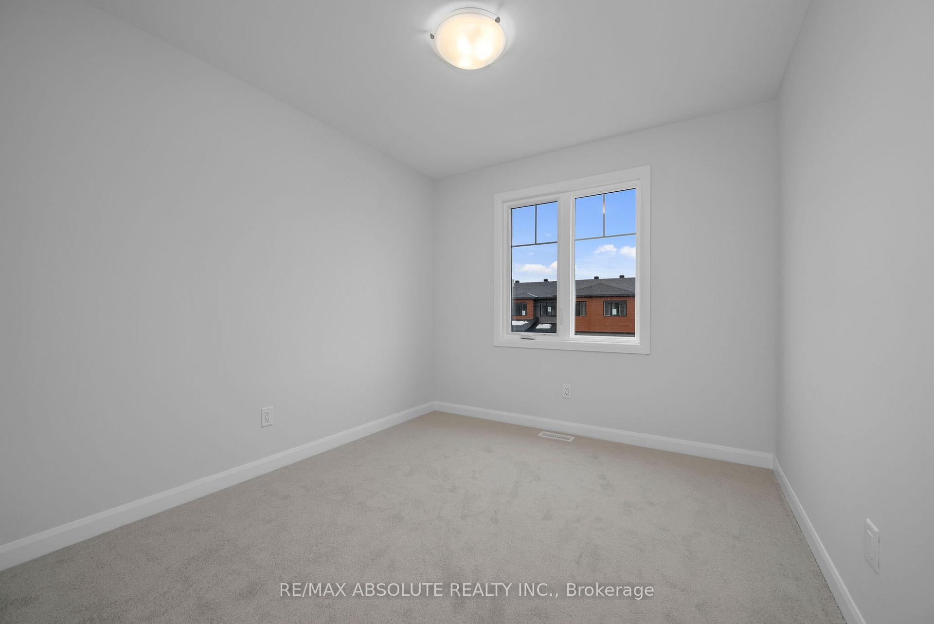 Photo 20 of 312 Establish Avenue, Ottawa, Avalon West — HOMEH