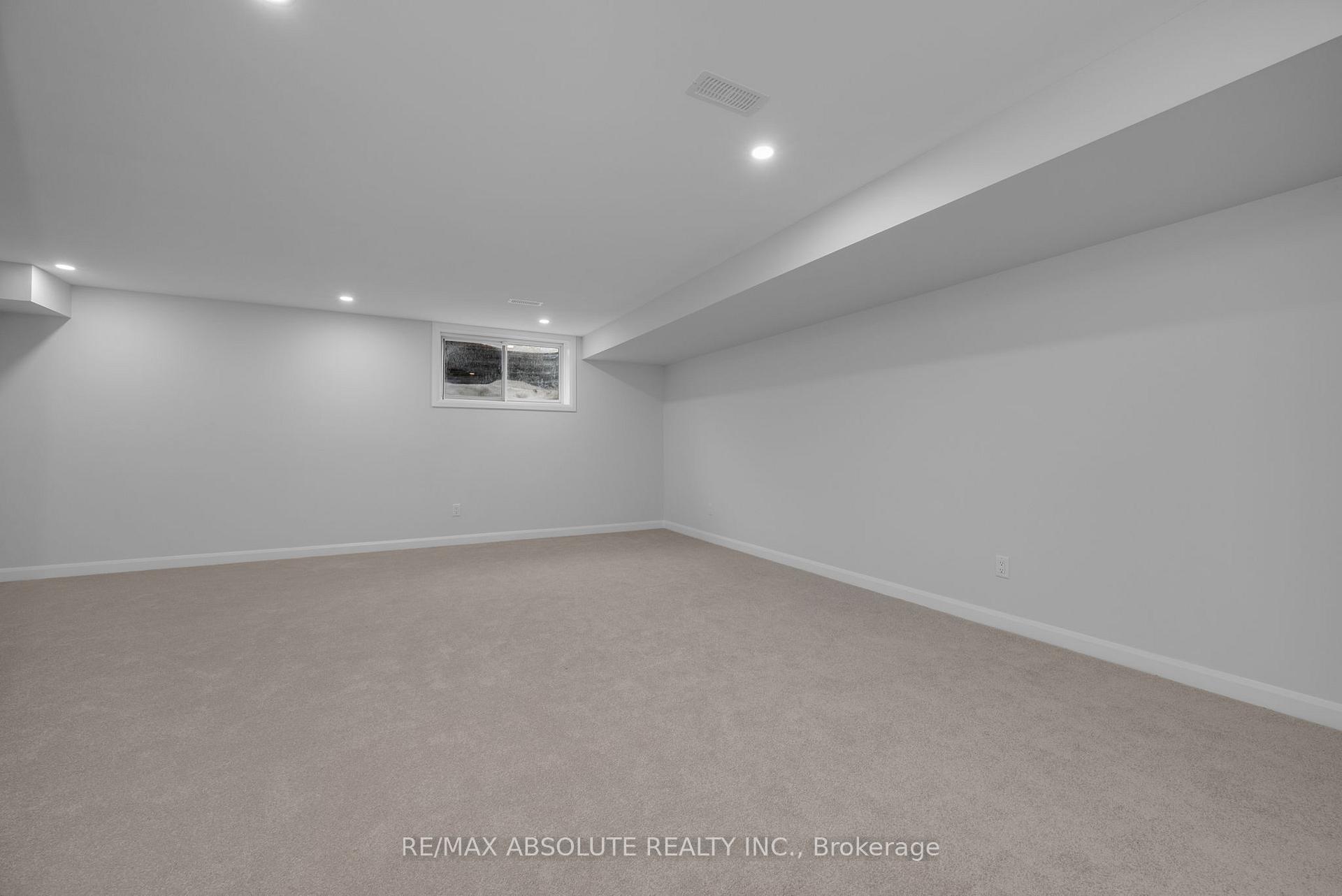 Photo 25 of 312 Establish Avenue, Ottawa, Avalon West — HOMEH