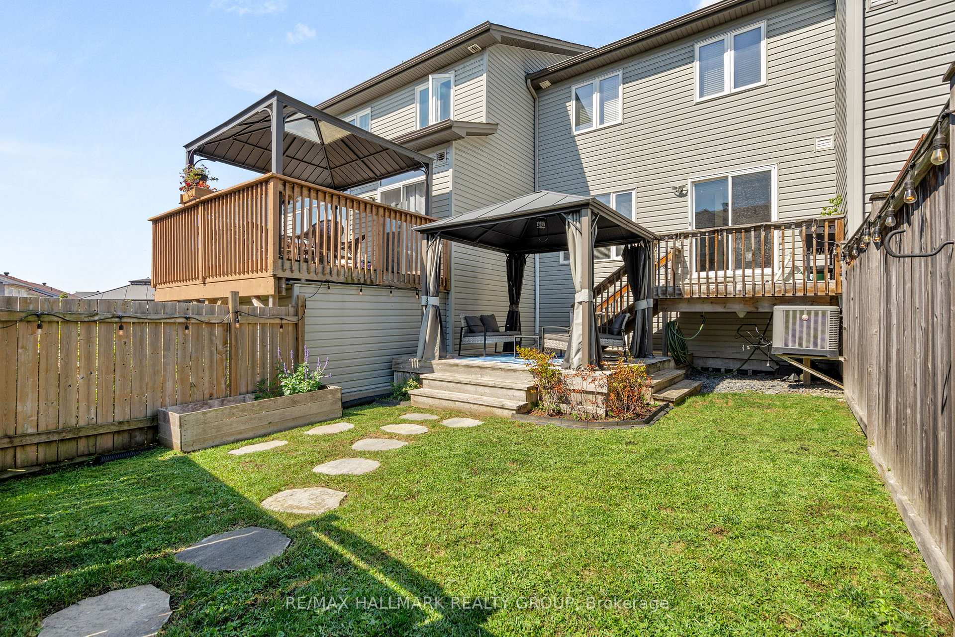 Photo 30 of 379 Rolling Meadow Crescent, Ottawa, Mer Bleue/Bradley Estates/Anderson Park — HOMEH