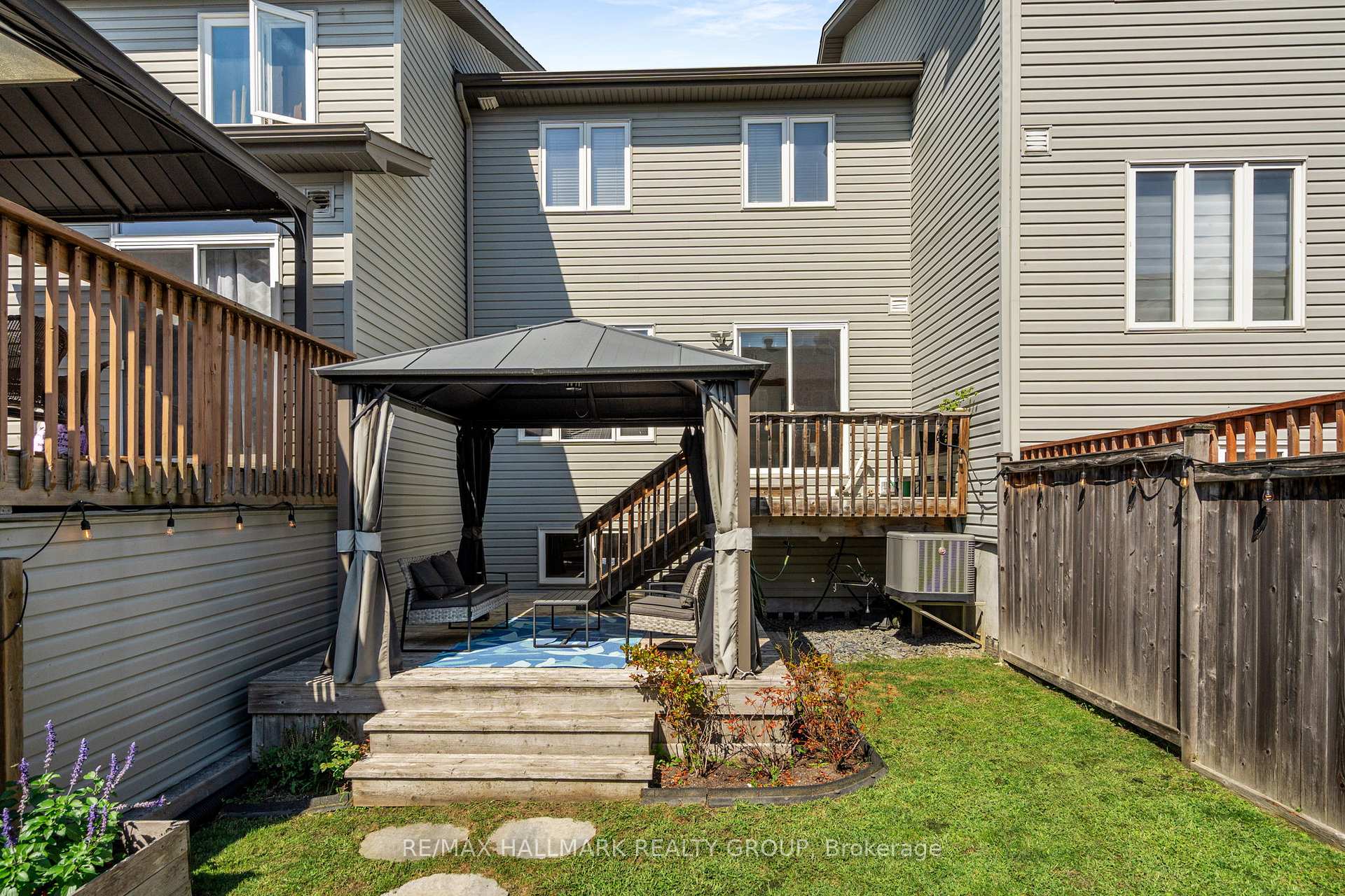 Photo 31 of 379 Rolling Meadow Crescent, Ottawa, Mer Bleue/Bradley Estates/Anderson Park — HOMEH