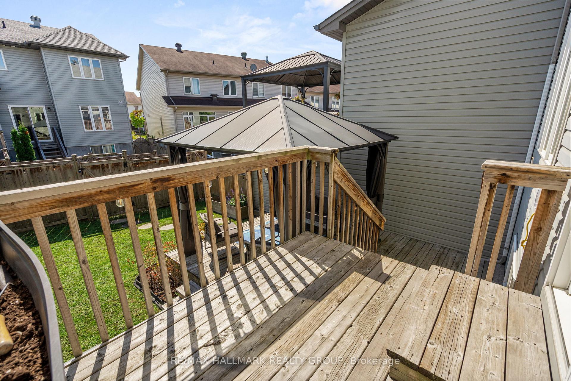 Photo 32 of 379 Rolling Meadow Crescent, Ottawa, Mer Bleue/Bradley Estates/Anderson Park — HOMEH