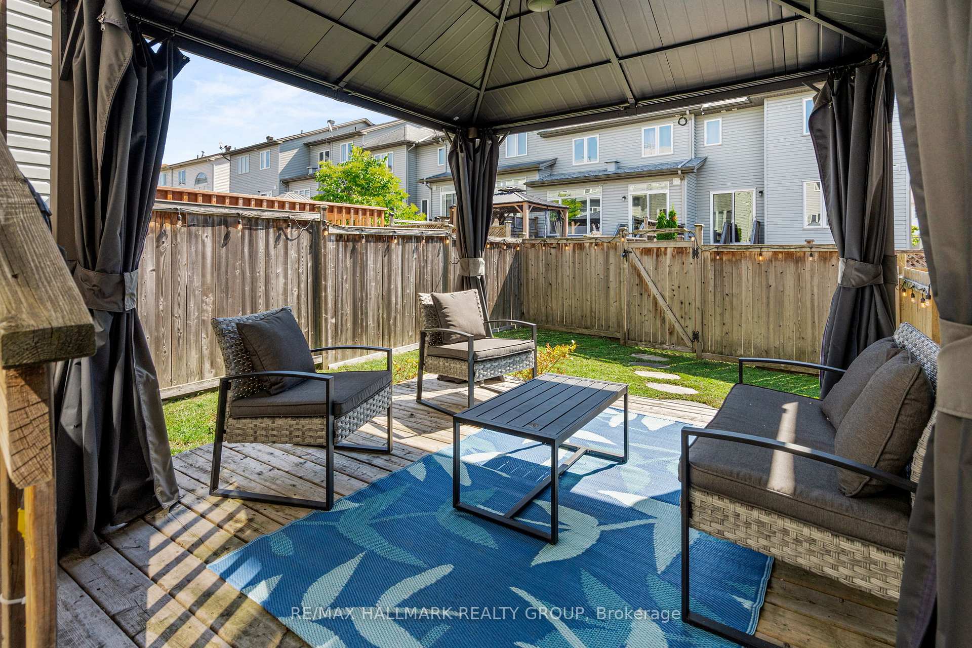 Photo 33 of 379 Rolling Meadow Crescent, Ottawa, Mer Bleue/Bradley Estates/Anderson Park — HOMEH